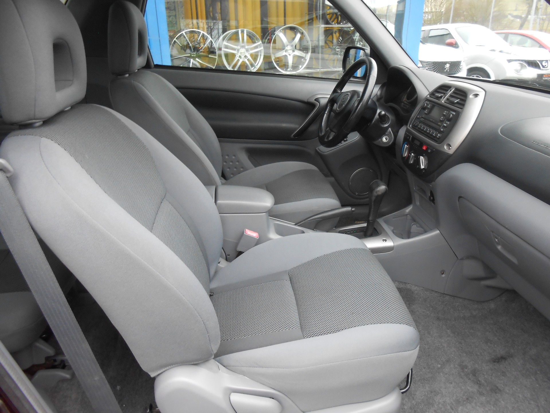 TOYOTA RAV-4 2.0 16V Linea Sol-image-7