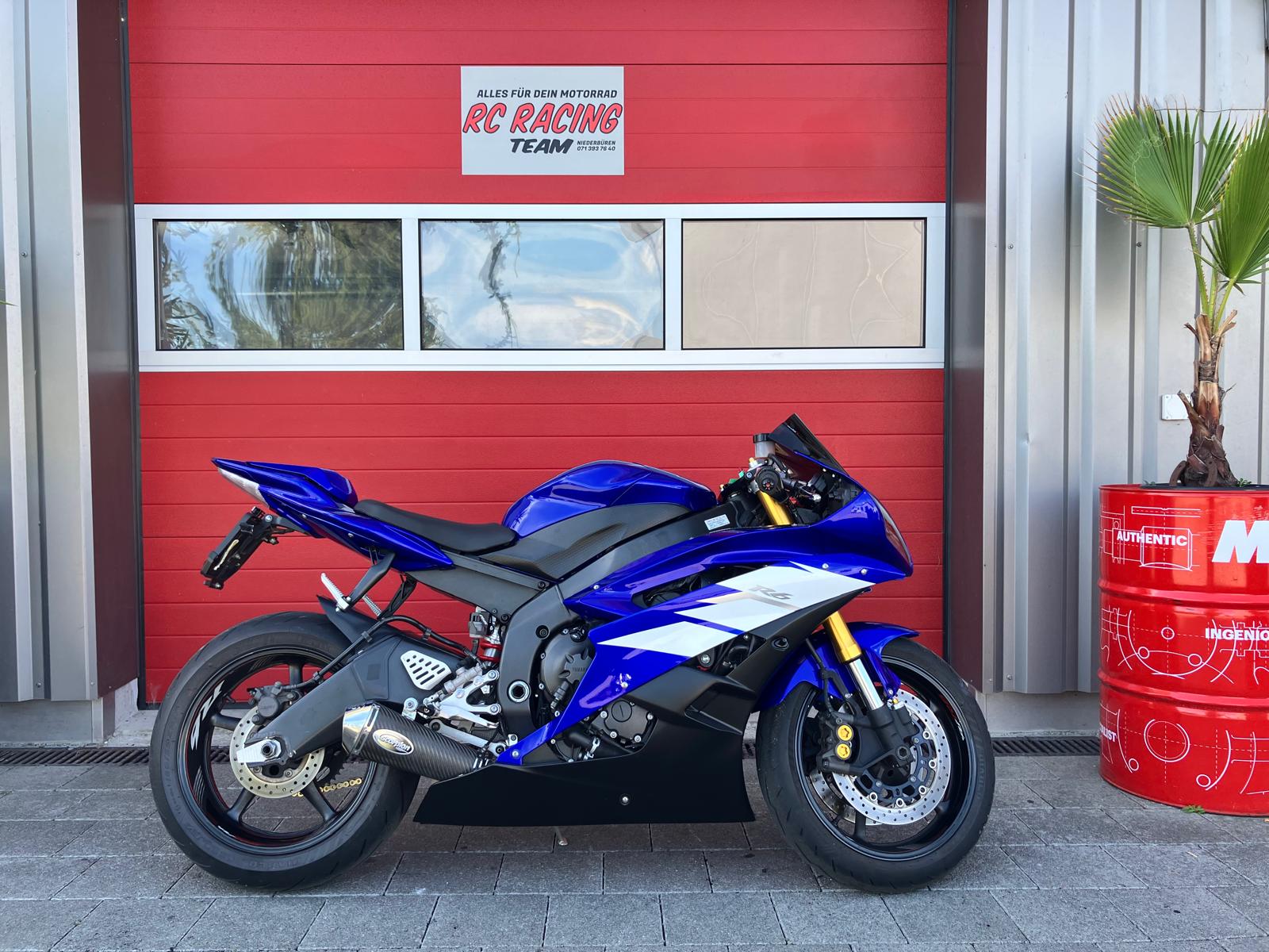 YAMAHA YZF-R6
