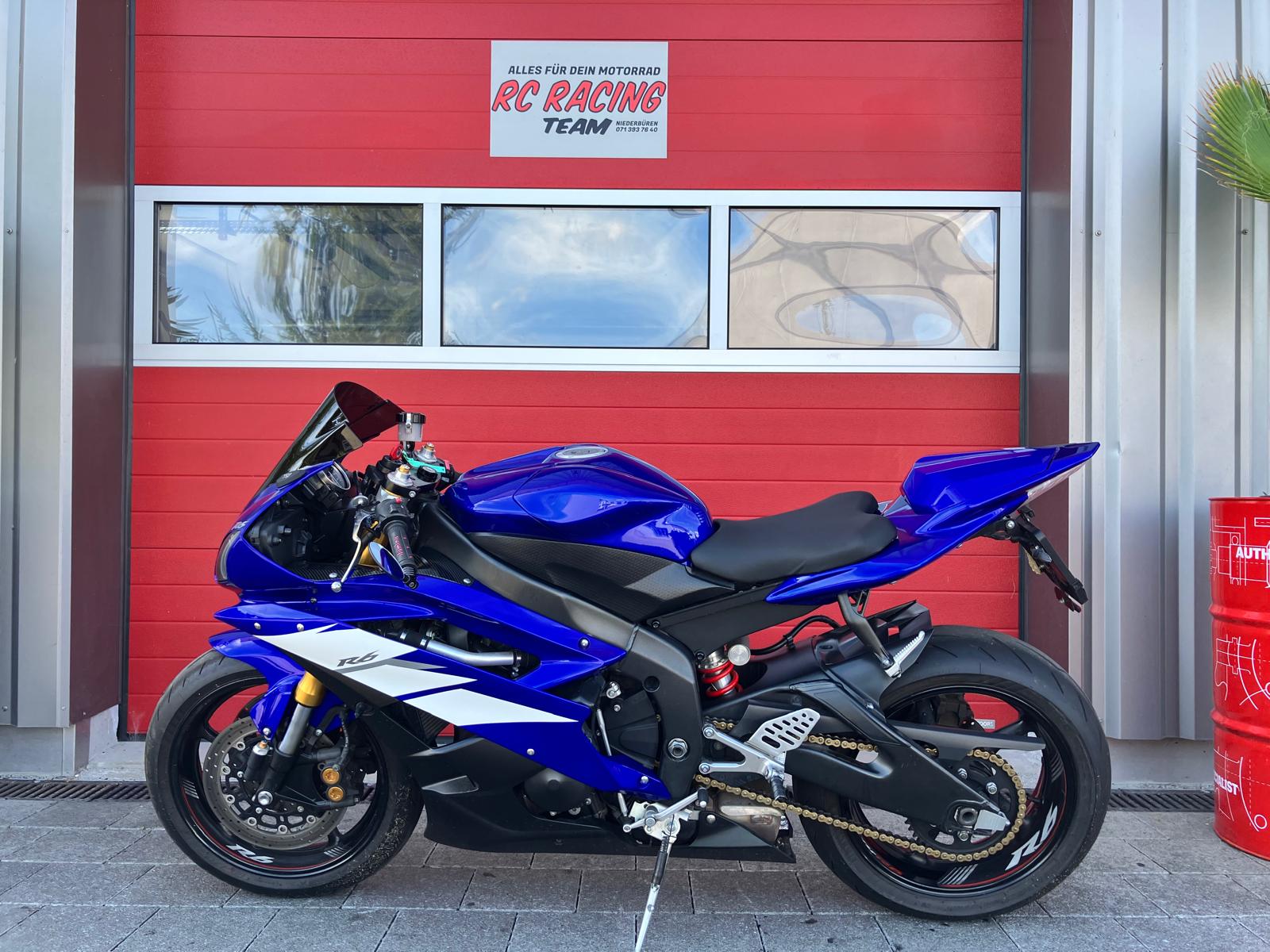 YAMAHA YZF-R6-image-1