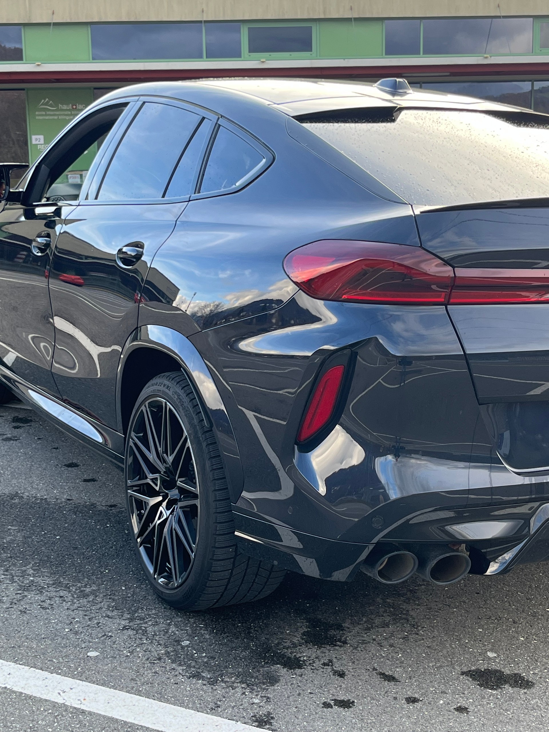BMW X6M Steptronic M Competition-image-2