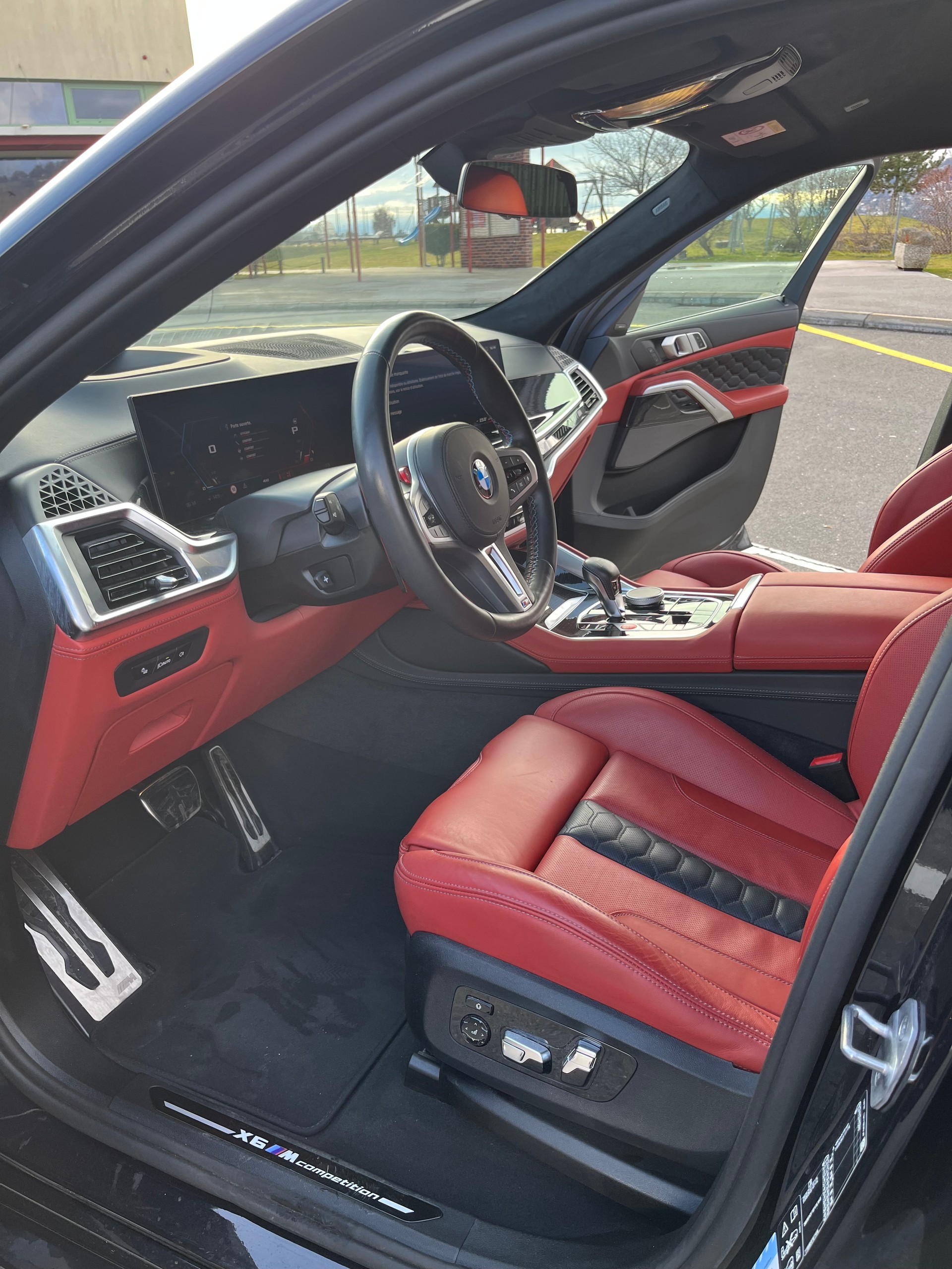 BMW X6M Steptronic M Competition-image-5
