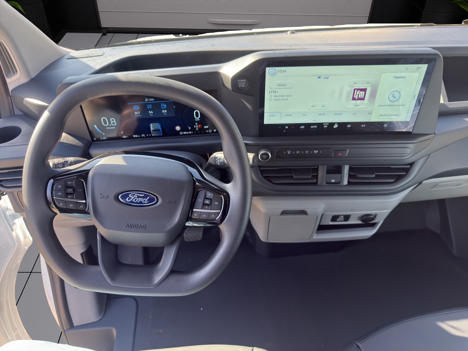FORD Transit Custom Van 320 L1H1 Trend Automat-image-10