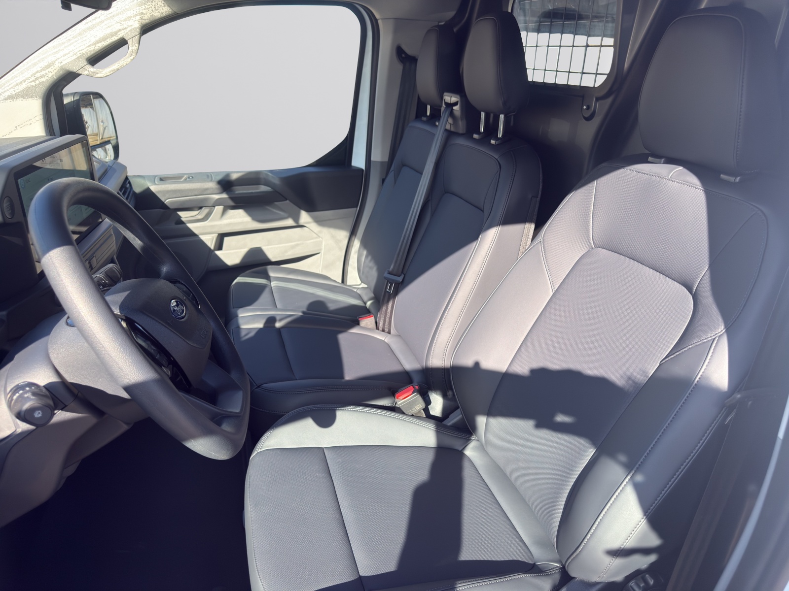 FORD Transit Custom Van 320 L1H1 Trend Automat-image-6