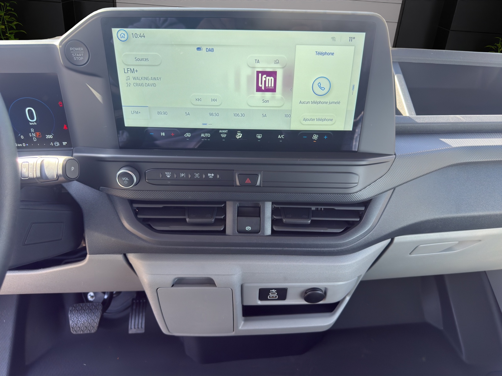 FORD Transit Custom Van 320 L1H1 Trend Automat-image-11