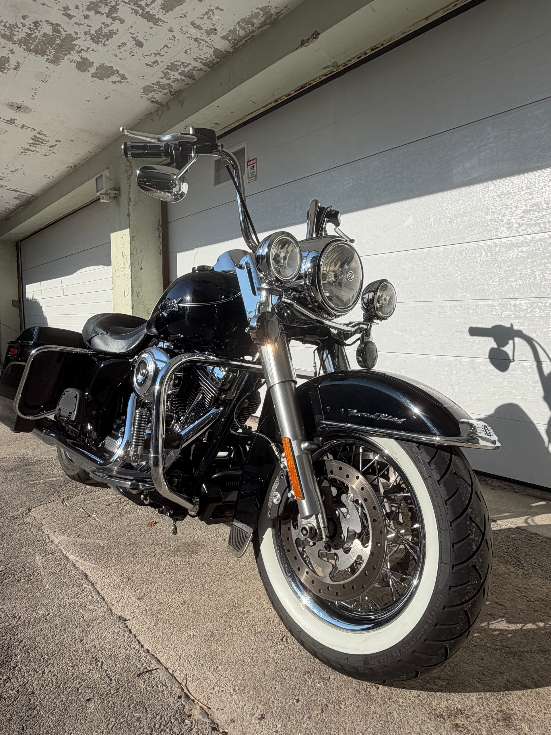 HARLEY-DAVIDSON FLHRC Road King Classic 103 ABS-image-5