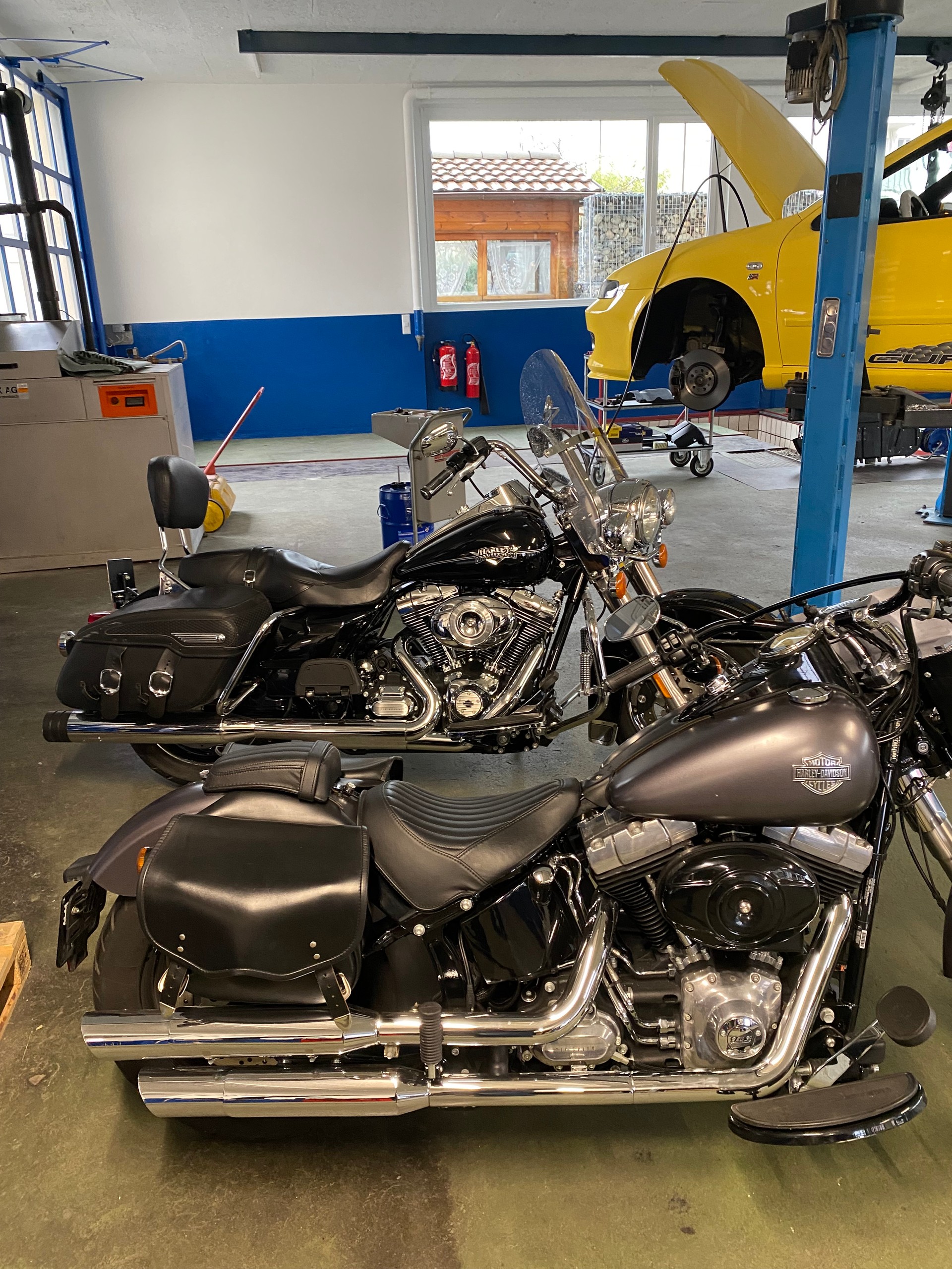 HARLEY-DAVIDSON FLHRC Road King Classic 103 ABS-image-10