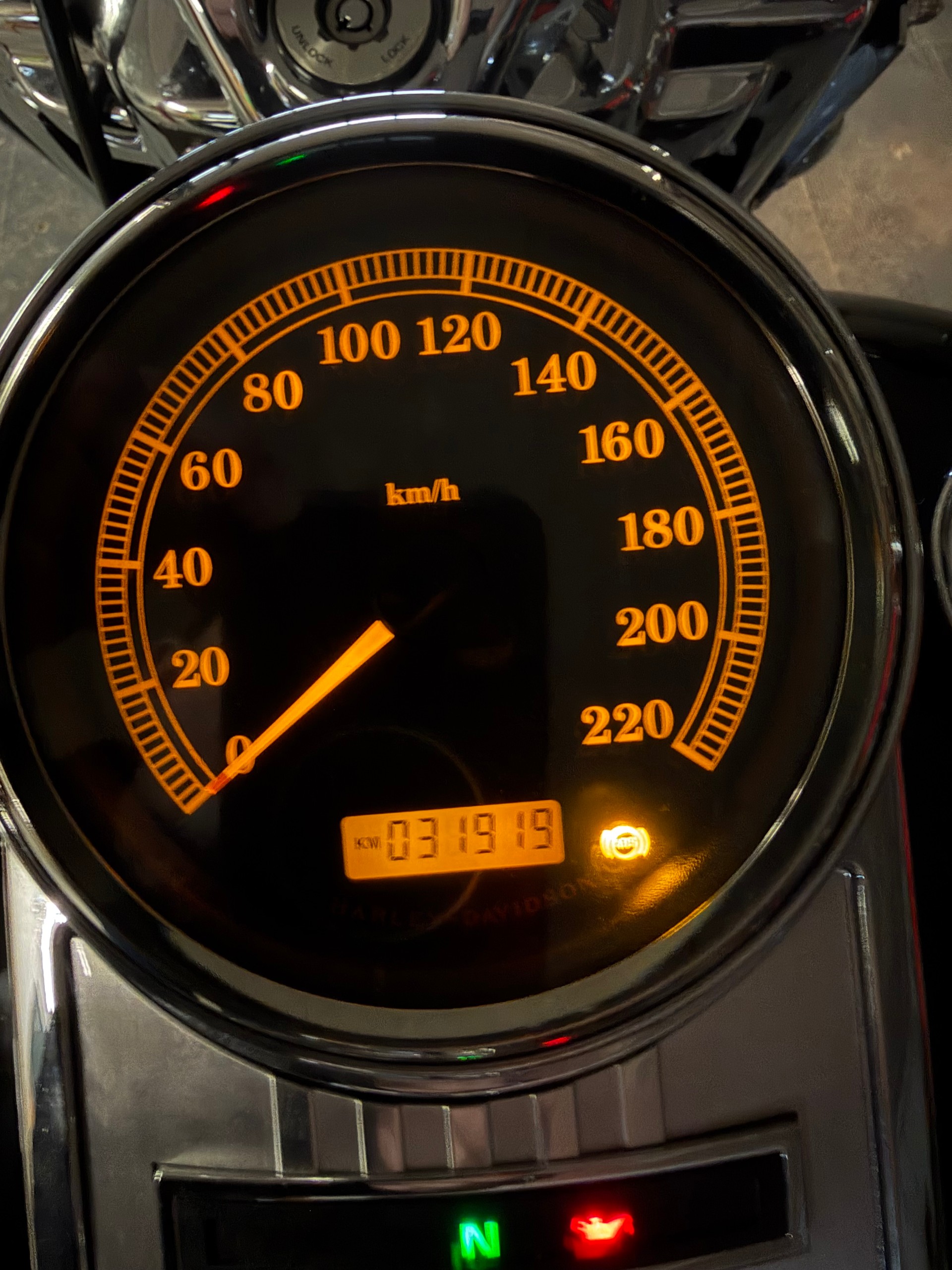 HARLEY-DAVIDSON FLHRC Road King Classic 103 ABS-image-6