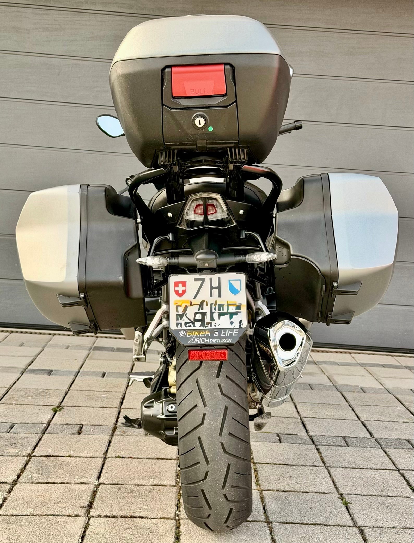 BMW R 1200 R ABS-image-2
