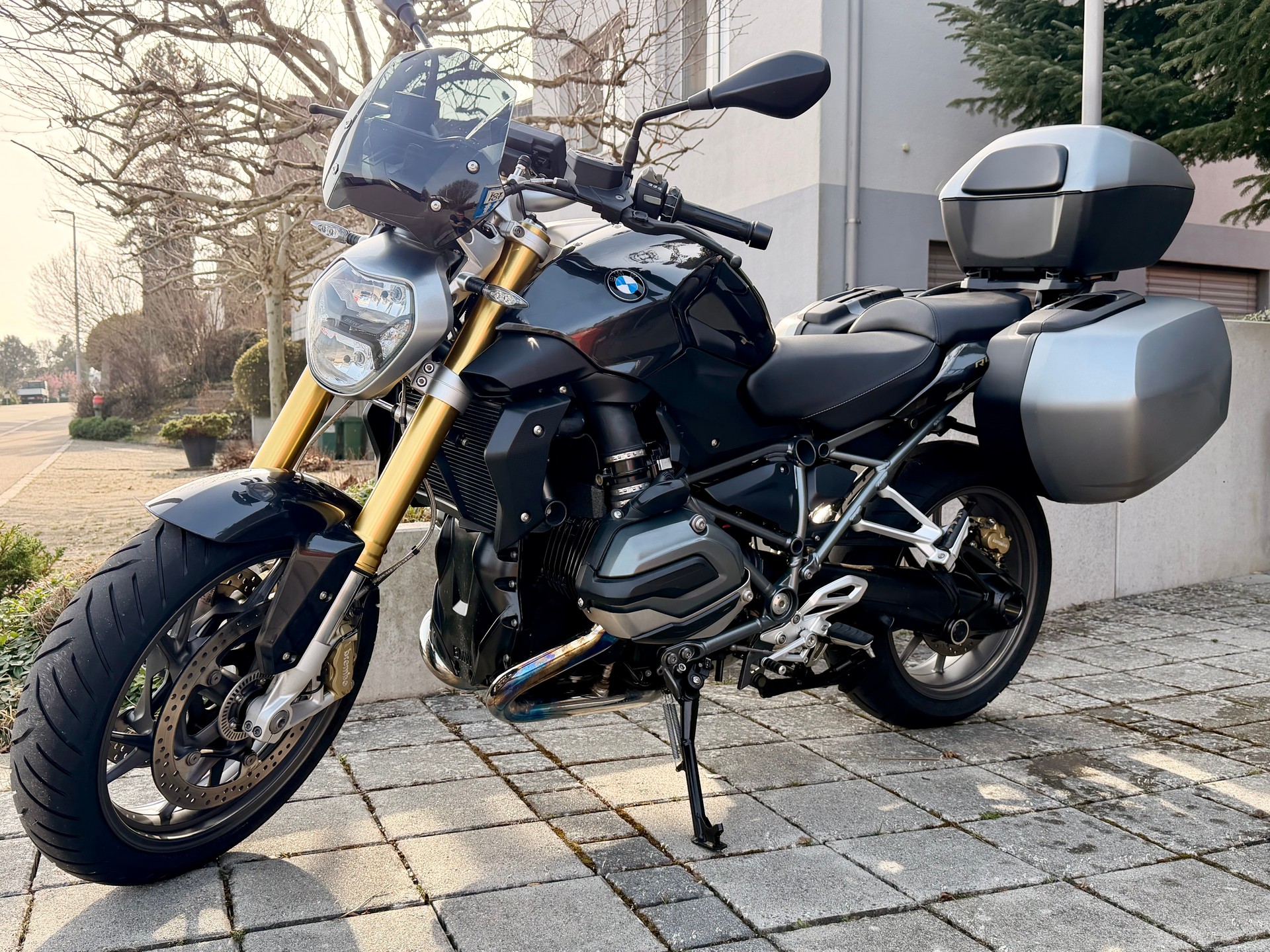 BMW R 1200 R ABS-image-0
