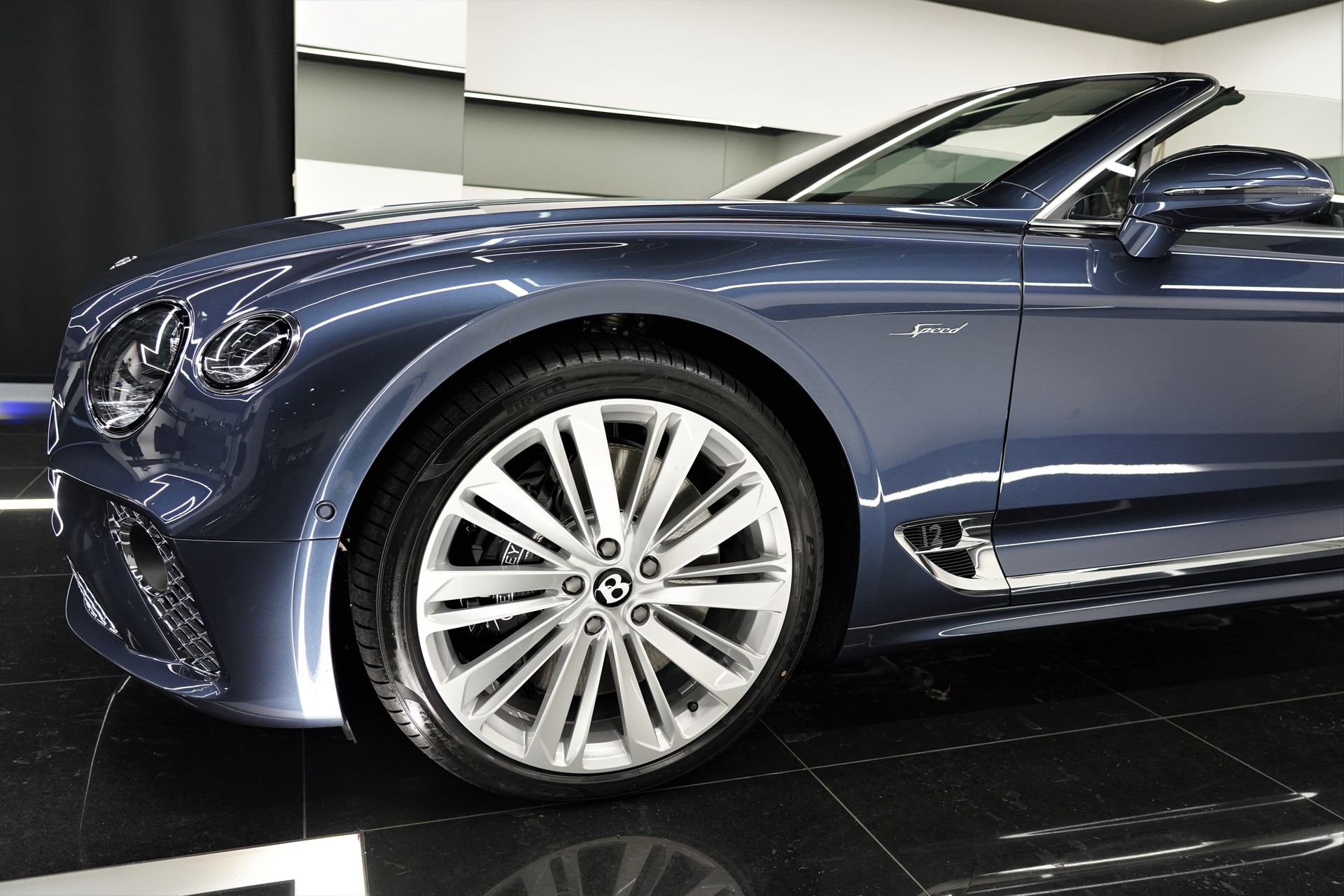 BENTLEY Continental GTC W12 Speed-image-6