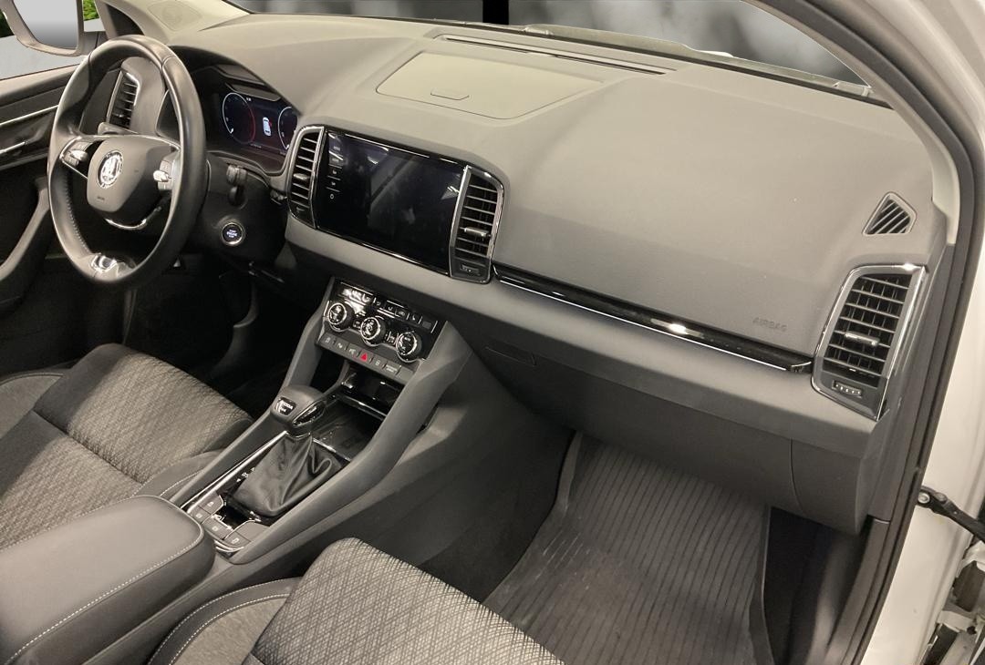 SKODA Karoq 2.0 TDI CR Style 4x4 DSG-image-5