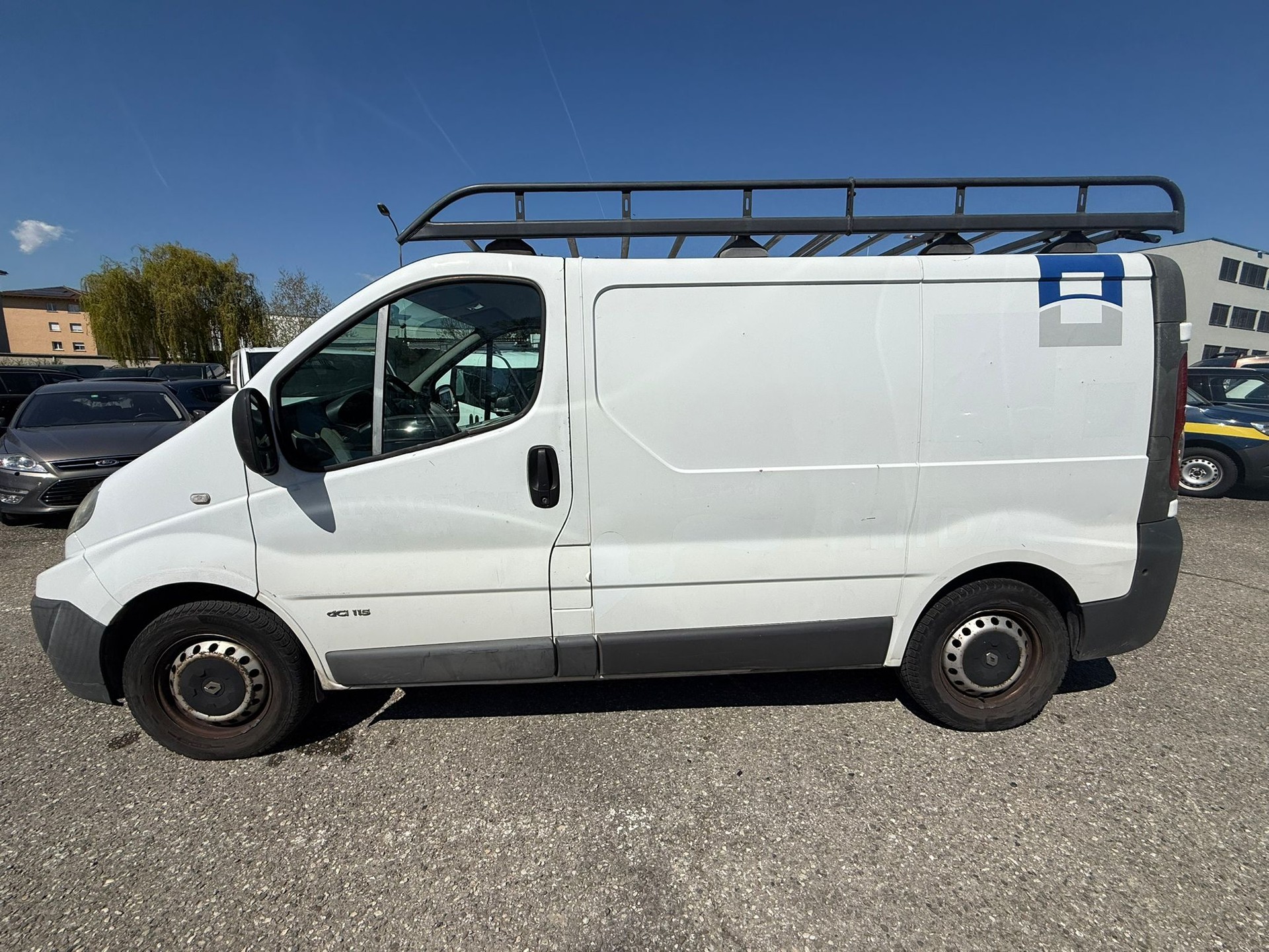 RENAULT Trafic 2.0 dCi 115 2.9t L1H1-image-7