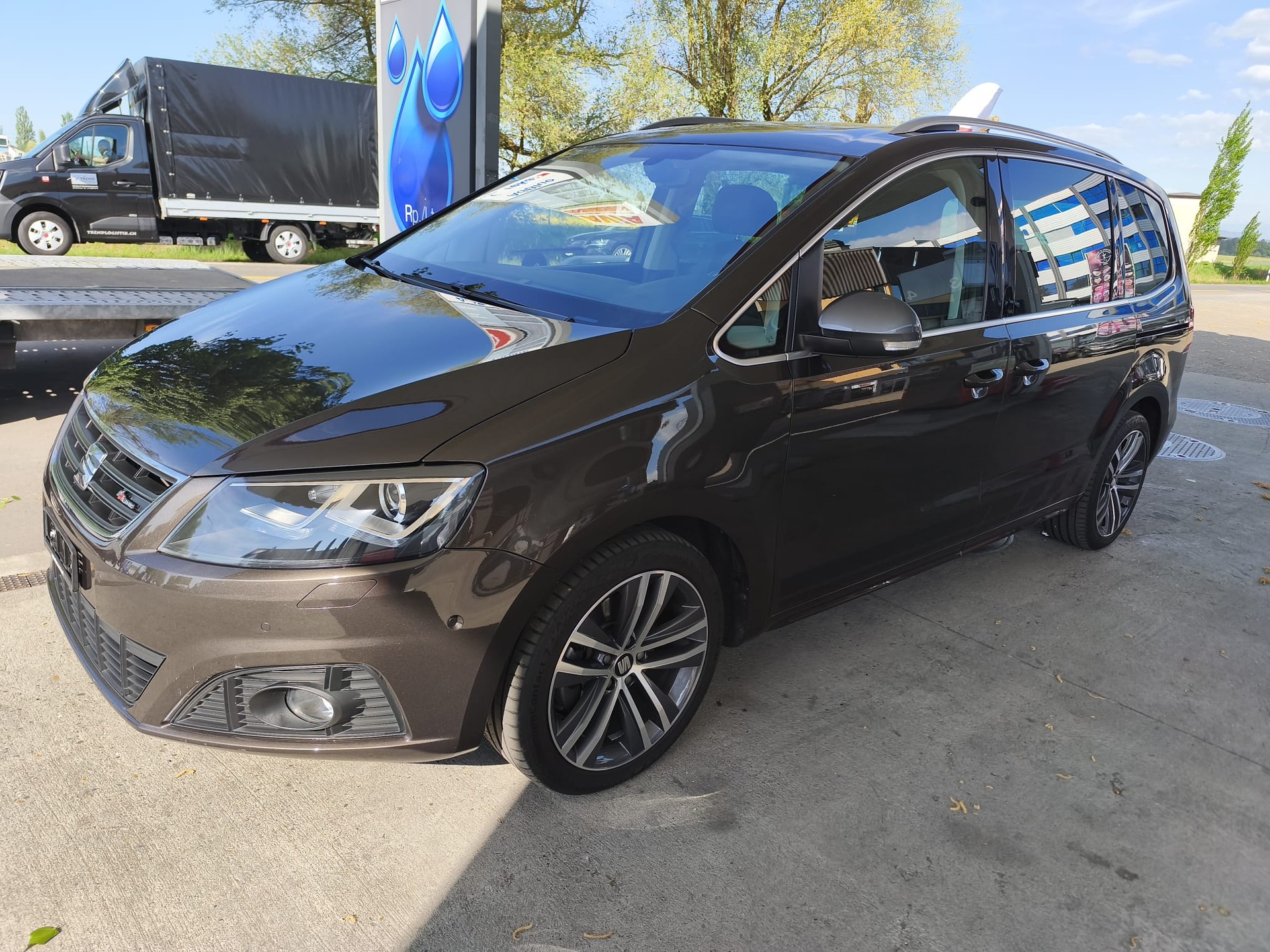 SEAT Alhambra 1.4 TSI FR Line DSG-image-1