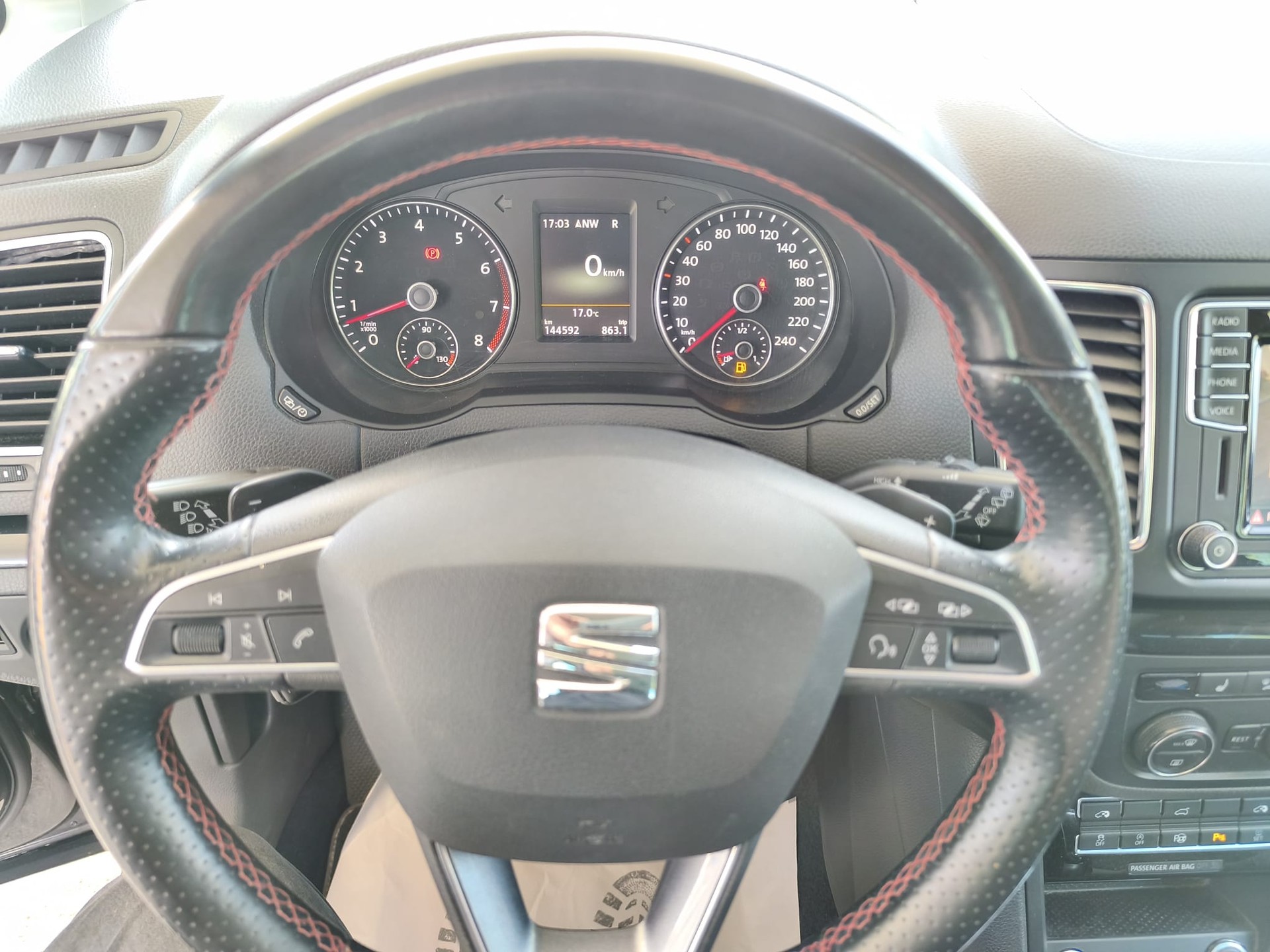 SEAT Alhambra 1.4 TSI FR Line DSG-image-10