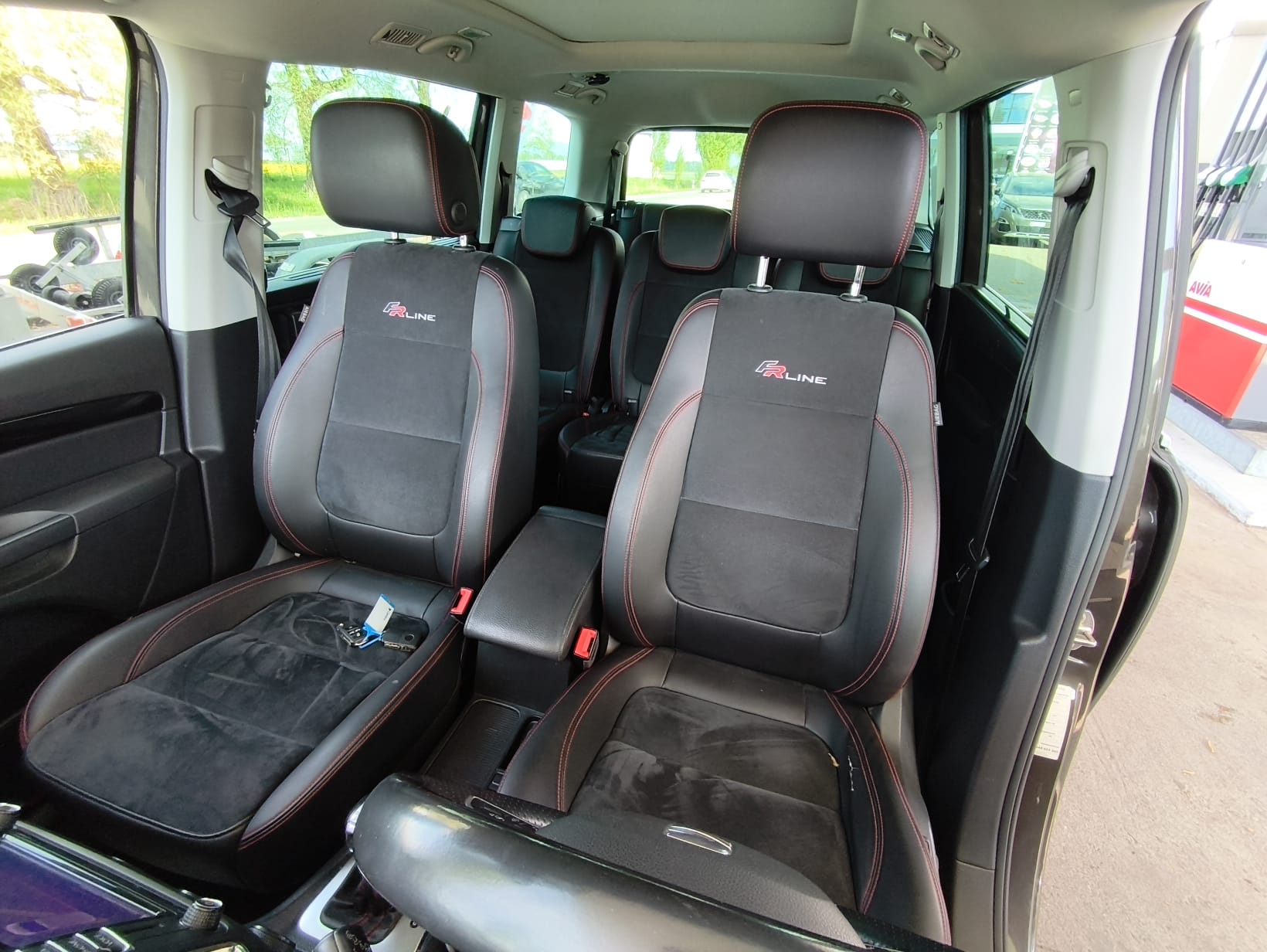 SEAT Alhambra 1.4 TSI FR Line DSG-image-14