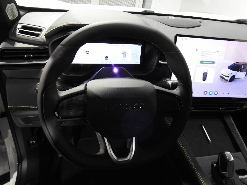 LYNK & CO 01 1.5 PHEV More-image-6