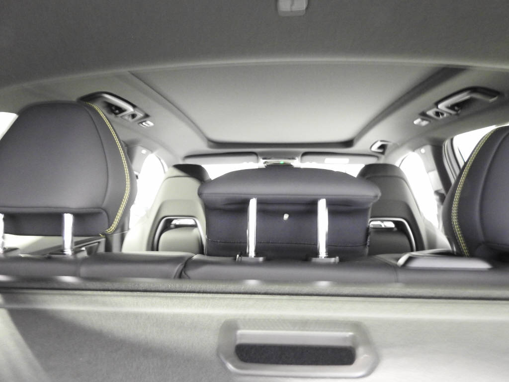 LYNK & CO 01 1.5 PHEV More-image-12