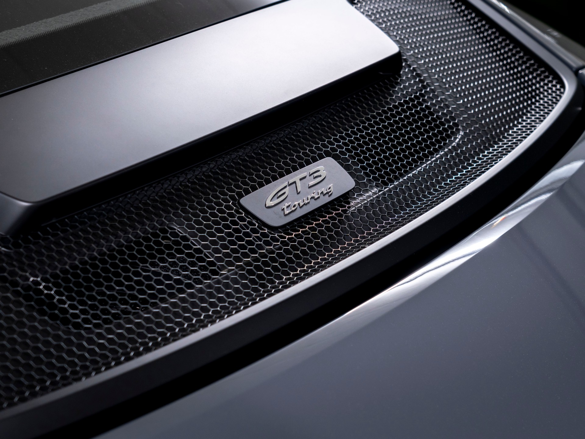 PORSCHE 911 GT3 Touring PDK-image-23