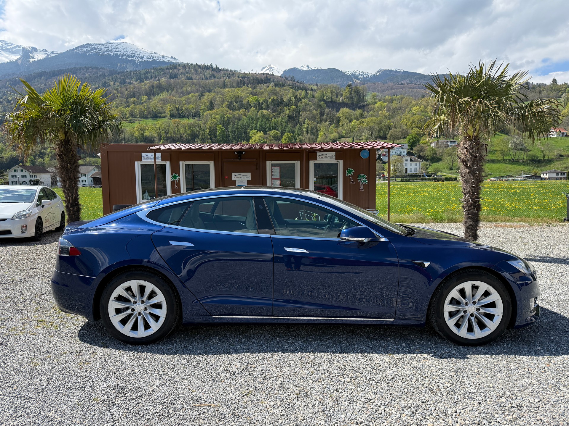 TESLA Model S 90 Facelift * HW3 * free Supercharger übertragbar * free connectivity * CCS * 1. Hand *