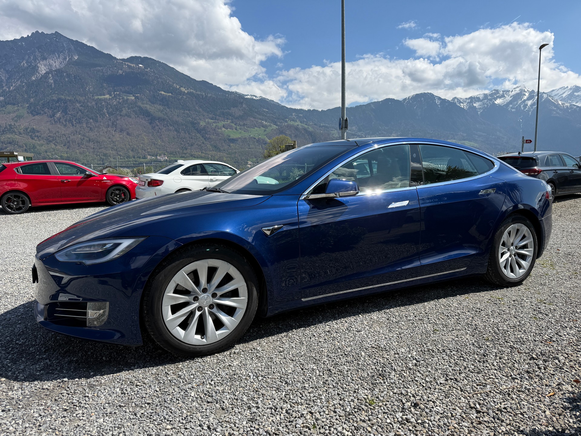 TESLA Model S 90 Facelift * HW3 * free Supercharger übertragbar * free connectivity * CCS * 1. Hand *-showroom-element-3