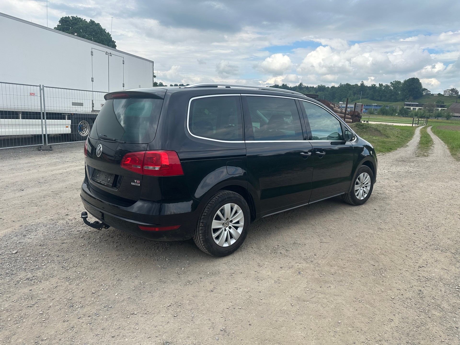 VW Sharan 1.4 TSI BlueMotion Technology Highline-image-5