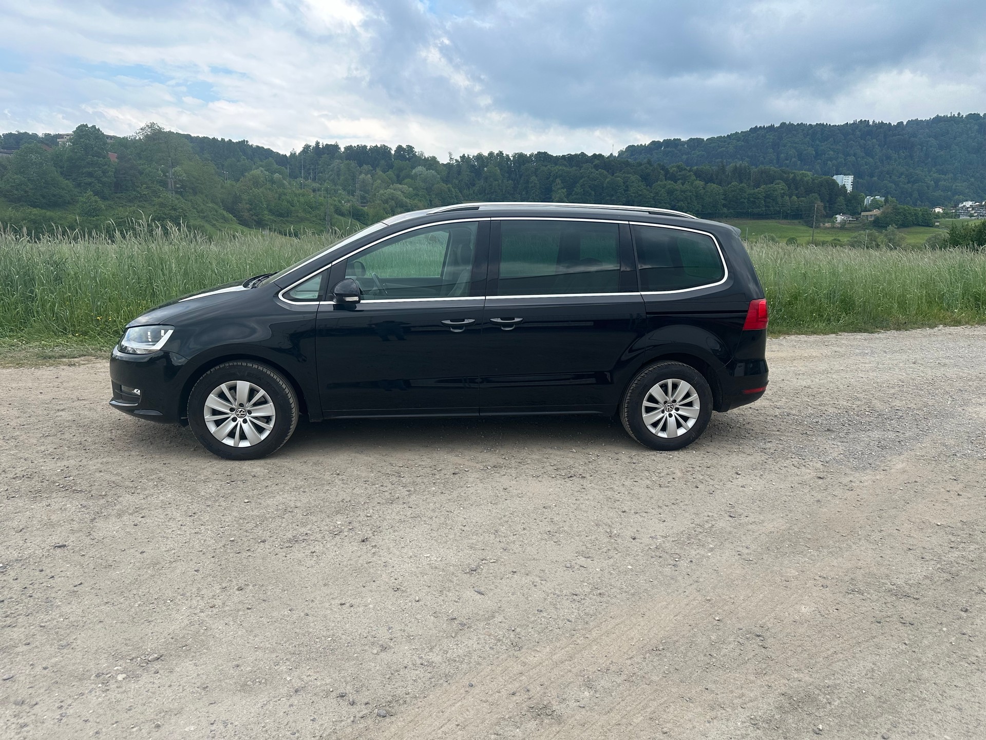 VW Sharan 1.4 TSI BlueMotion Technology Highline-image-1