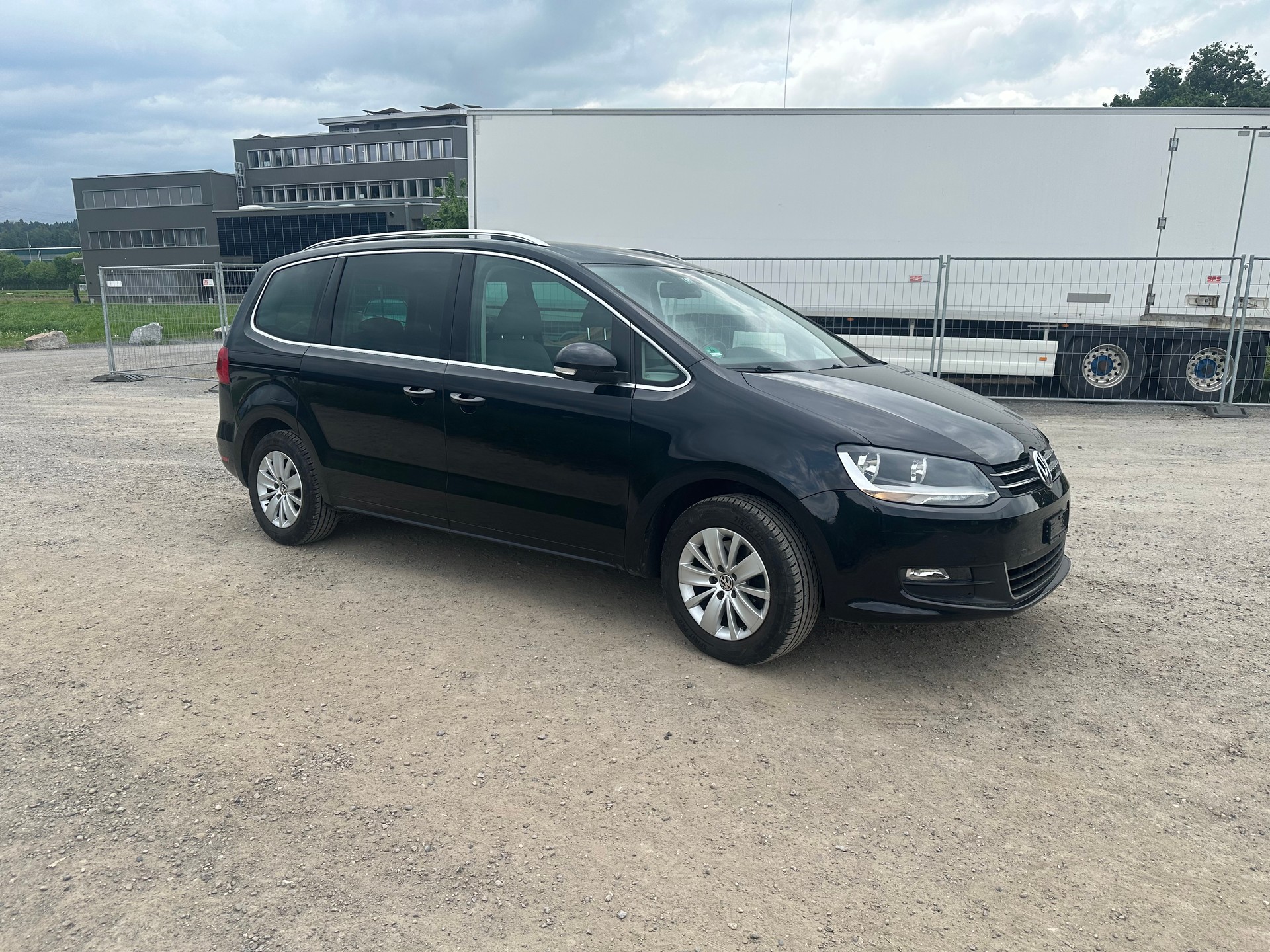 VW Sharan 1.4 TSI BlueMotion Technology Highline-image-3
