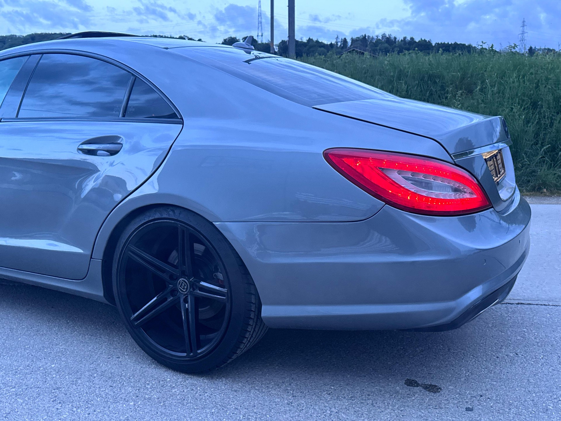 MERCEDES-BENZ CLS 500 4Matic 7G-Tronic-image-4