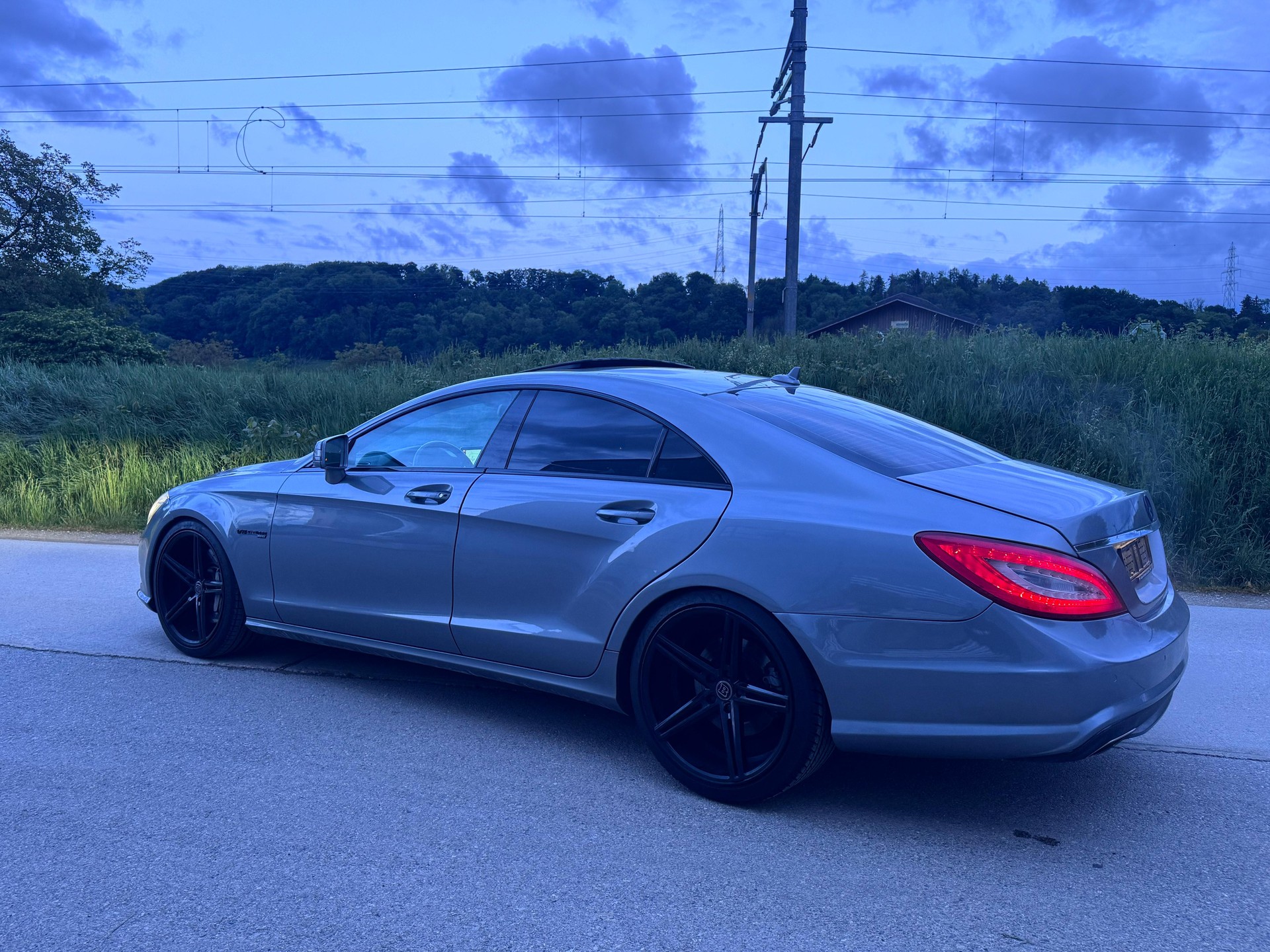 MERCEDES-BENZ CLS 500 4Matic 7G-Tronic-image-11