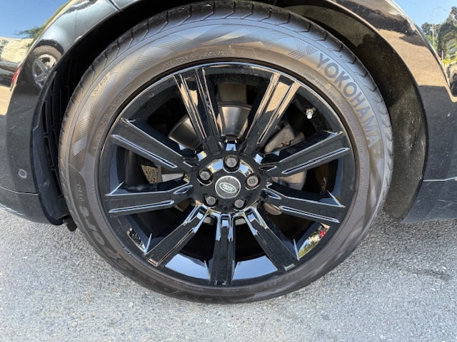 LAND ROVER Range Rover Sport 3.0 SDV6 HSE Dynamic Automatic-image-13