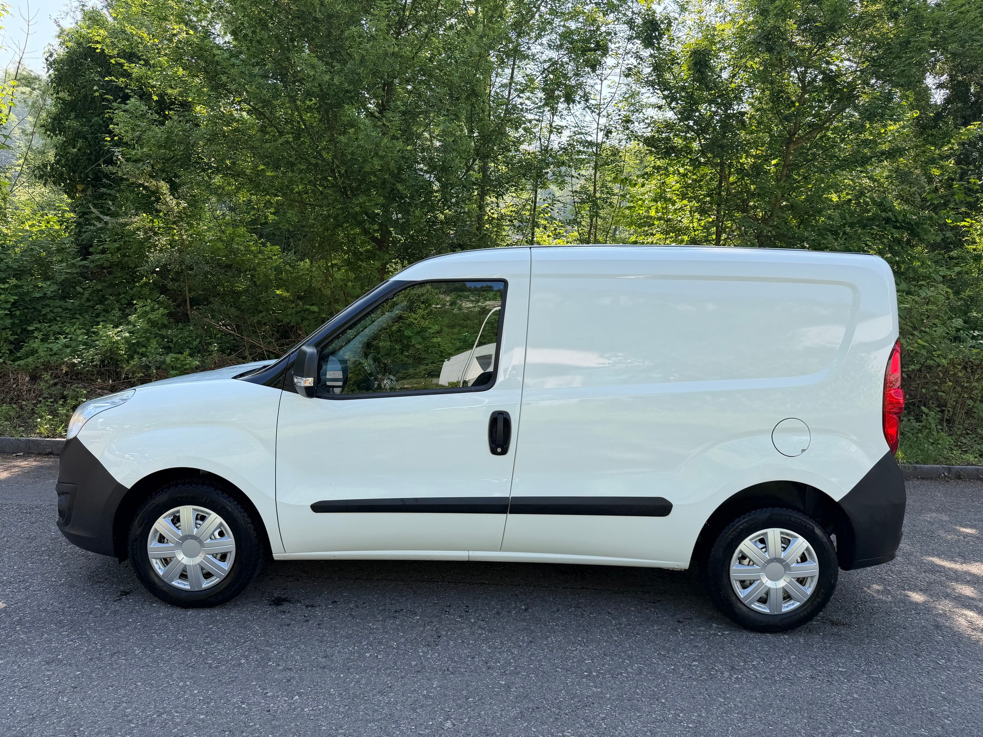 OPEL Combo 1.3 CDTI 2.2 L1H1-image-3
