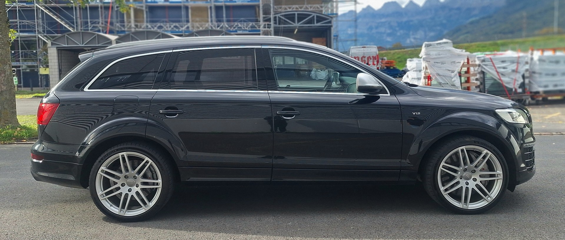 AUDI Q7 6.0 TDI V12 quattro tiptronic-image-5