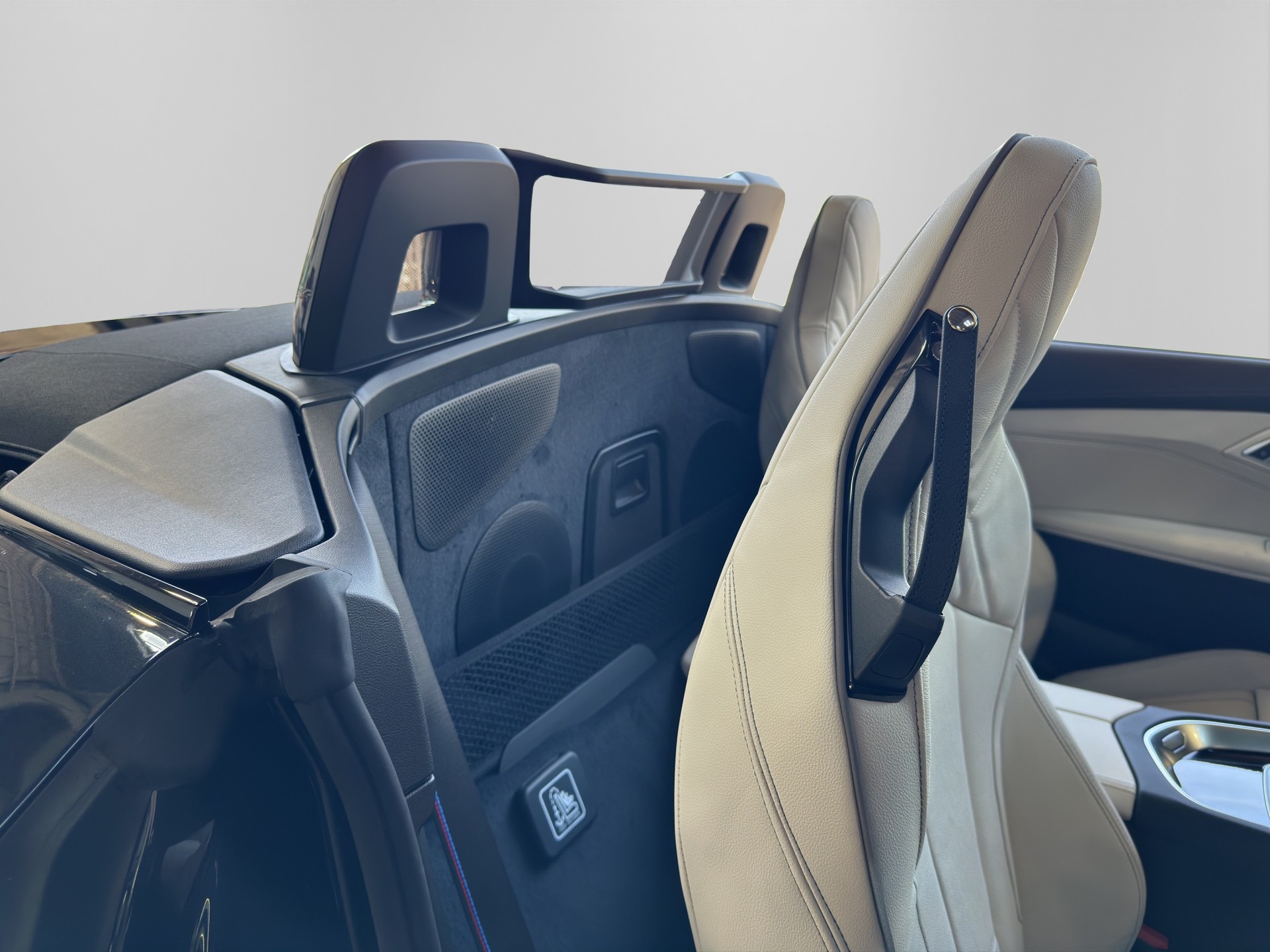 BMW Z4 sDrive 20i M Sport Steptronic-image-18
