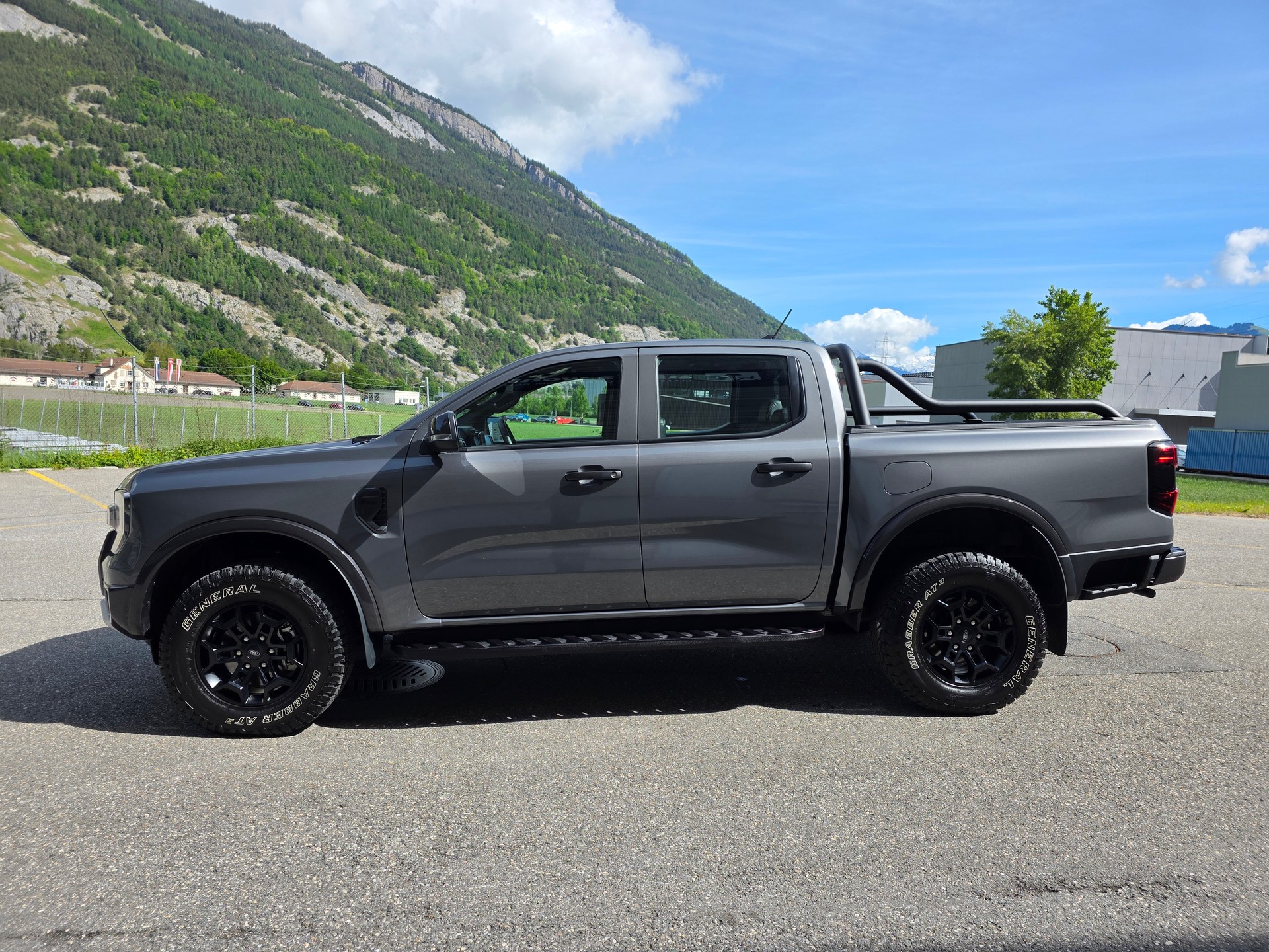 FORD Ranger TREMOR 2.0 Eco Blue 4x4 Automat-image-17