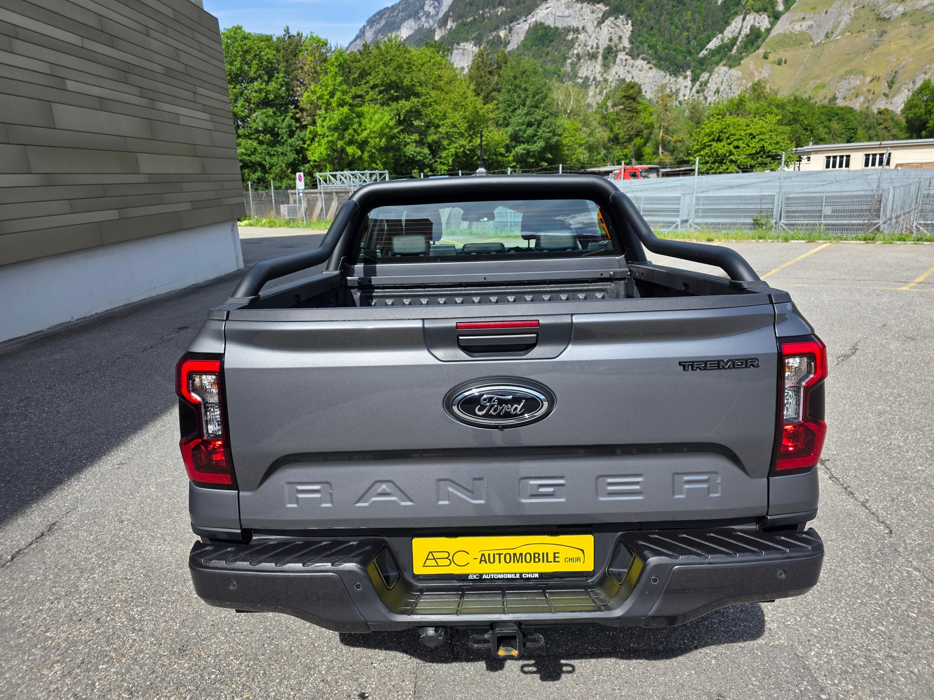 FORD Ranger TREMOR 2.0 Eco Blue 4x4 Automat-image-13