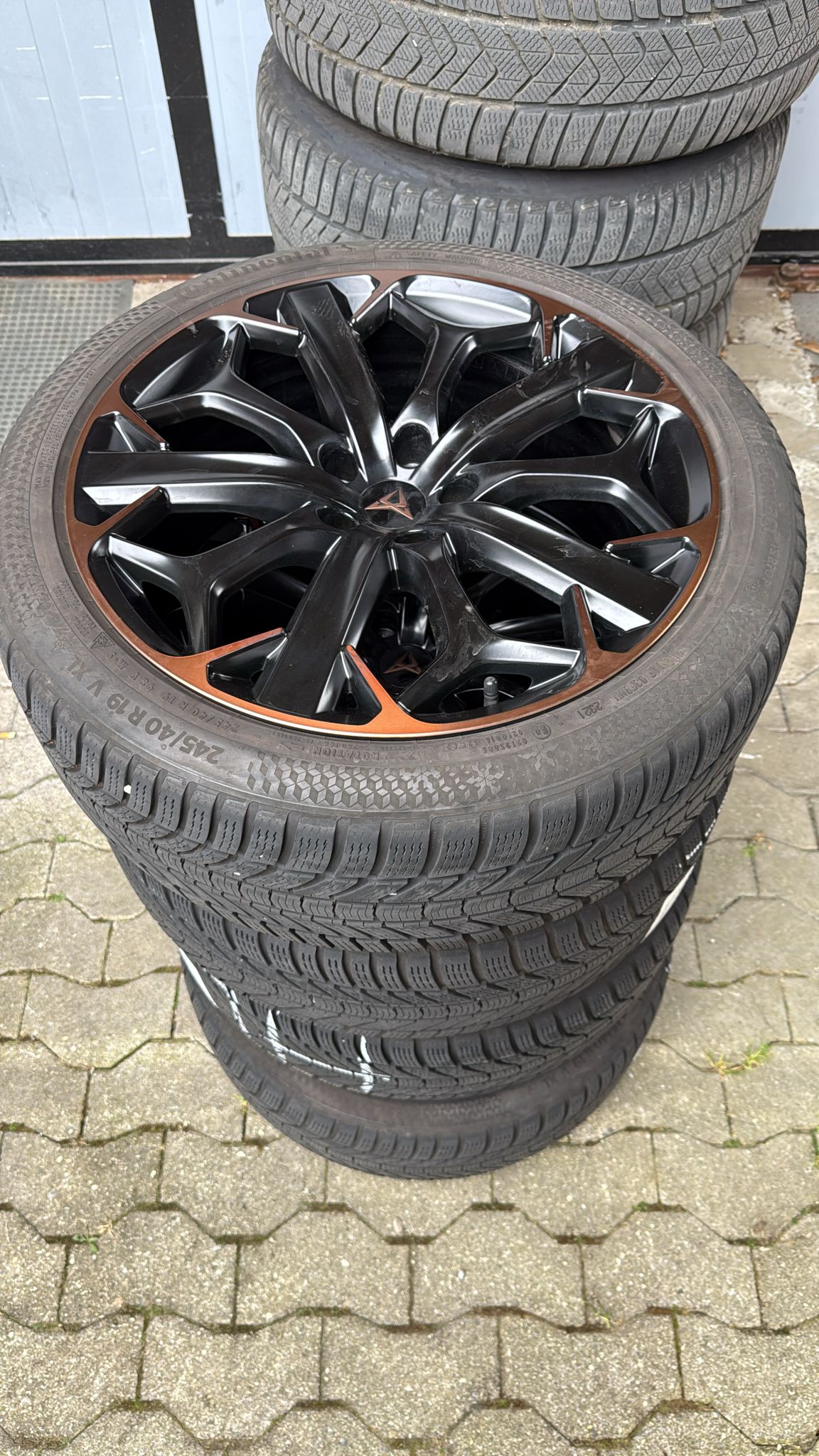 CUPRA Formentor 2.0TSI VZ 4Drive DSG (CH) "Mattepetrol Blue"-image-33