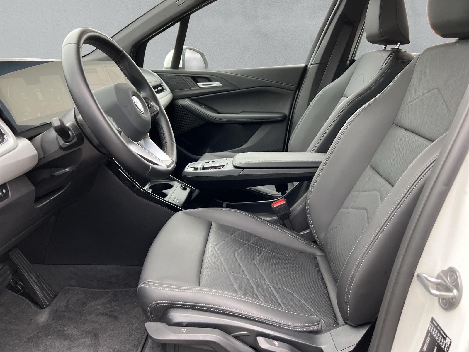 BMW 218d Active Tourer U06 (CH) AHK 1.4T đ-image-5