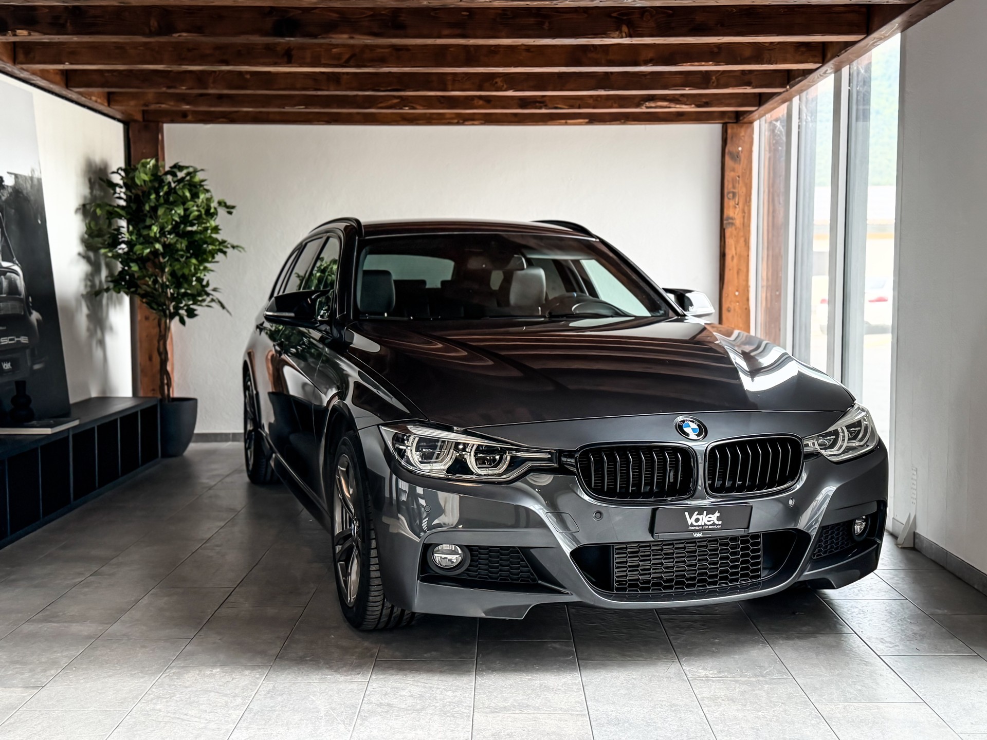 BMW 320d xDrive Touring M Sport Line Steptronic