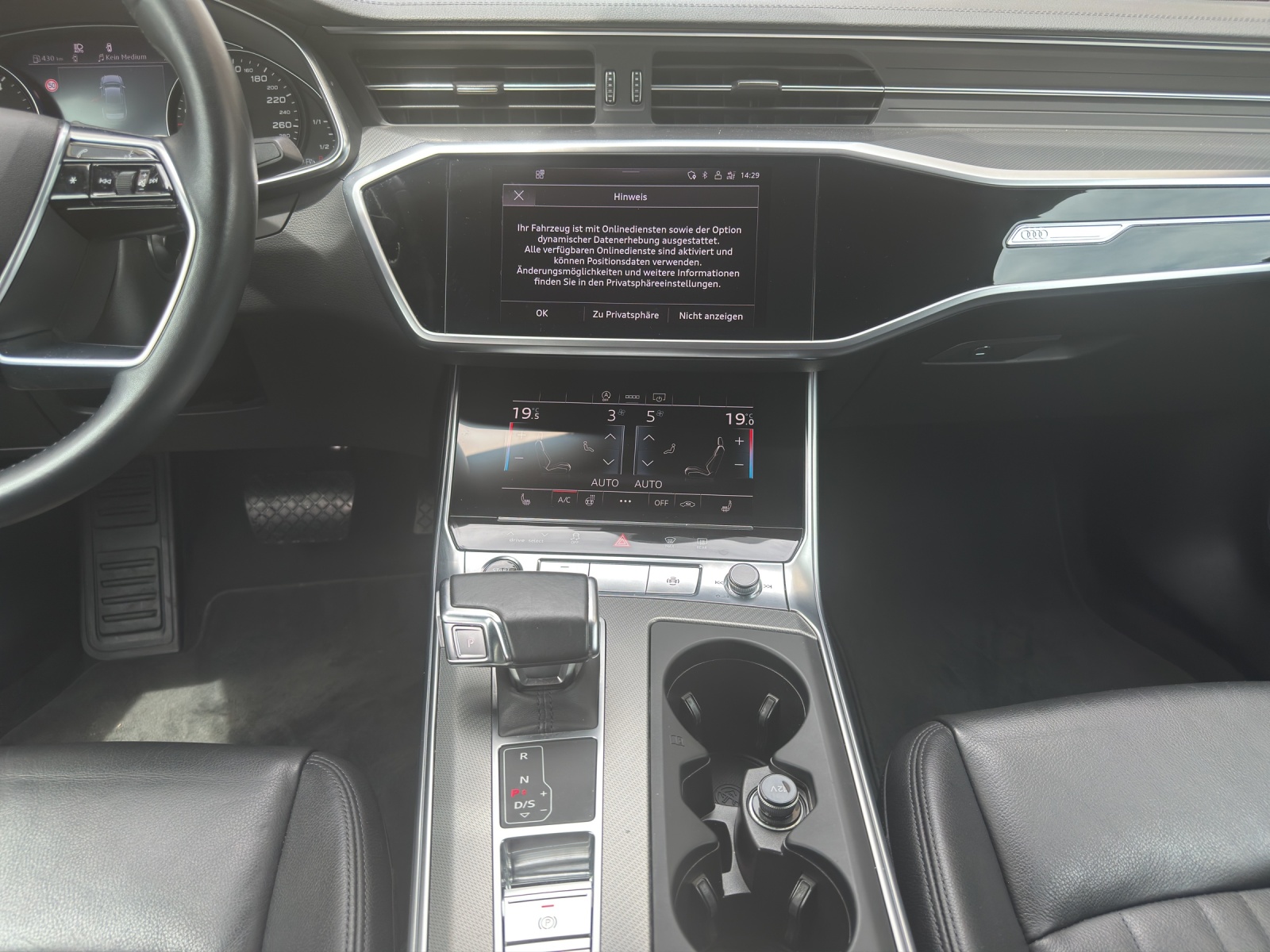 AUDI A6 Limousine 40 TDI Design S-tronic-image-9