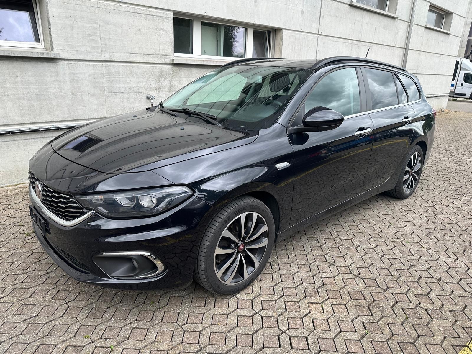 FIAT Tipo 1.4TJet Station Wagon Lounge-showroom-element-2