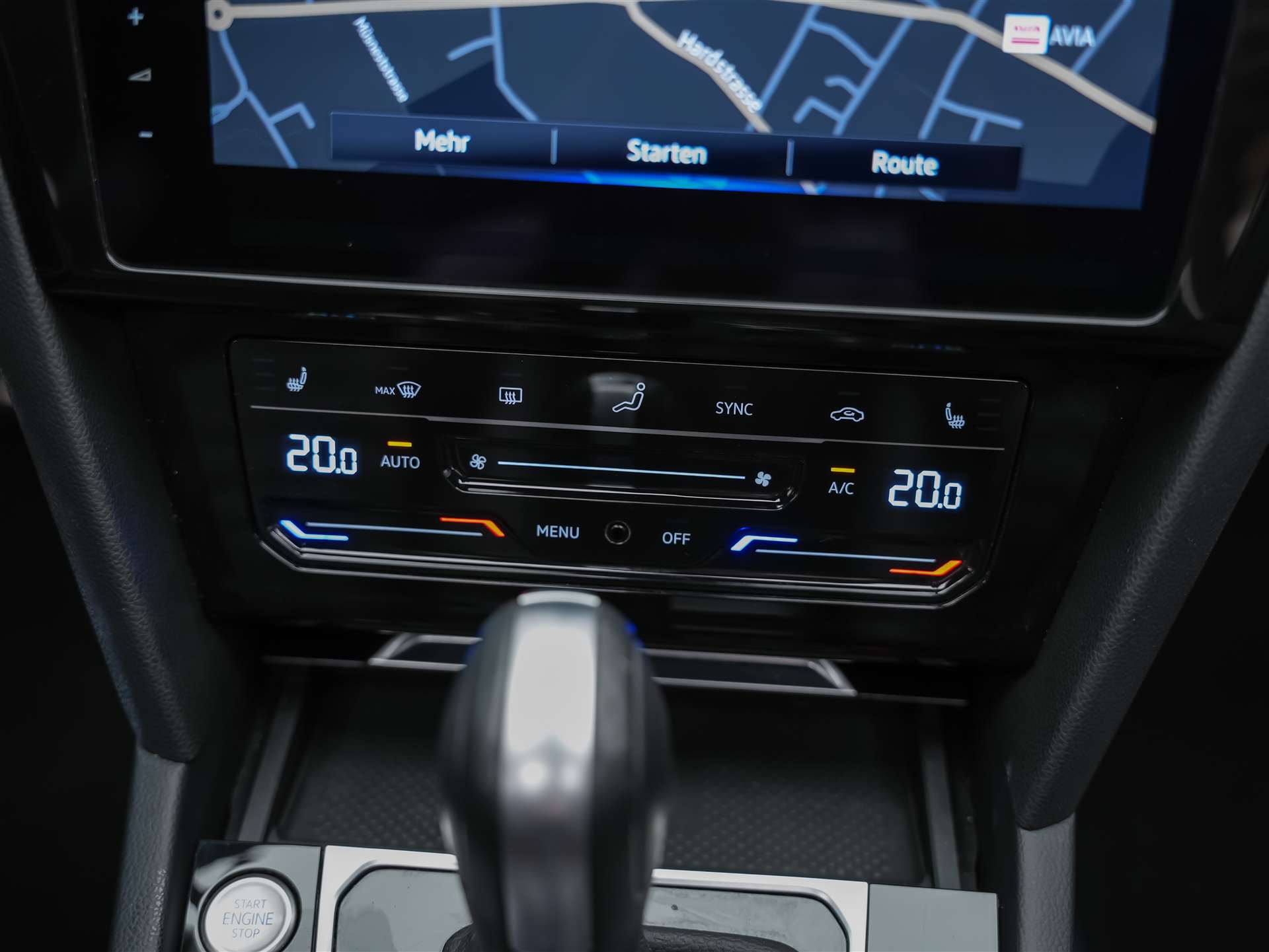 VW Arteon 2.0 TSI R 4Motion DSG *Head Up Display*Nappa Leder*Abstandsregler* Panorama*-image-24
