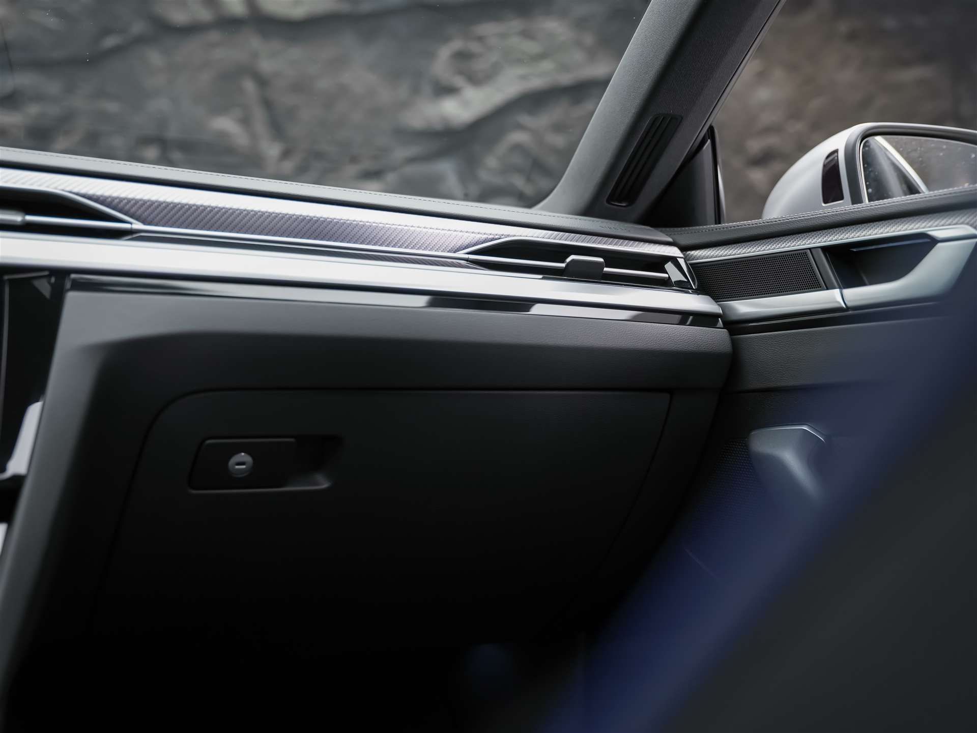 VW Arteon 2.0 TSI R 4Motion DSG *Head Up Display*Nappa Leder*Abstandsregler* Panorama*-image-21