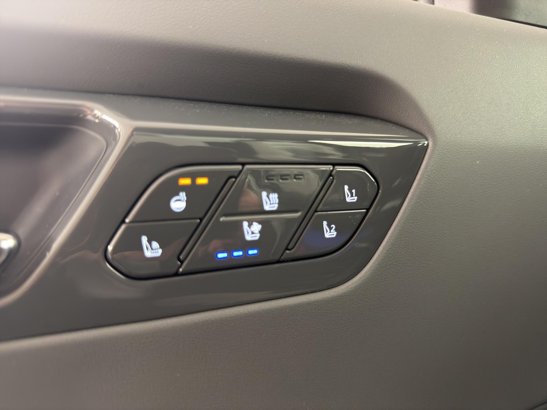 KIA EV9 99.8 kWh GT-Line 4x4-image-13