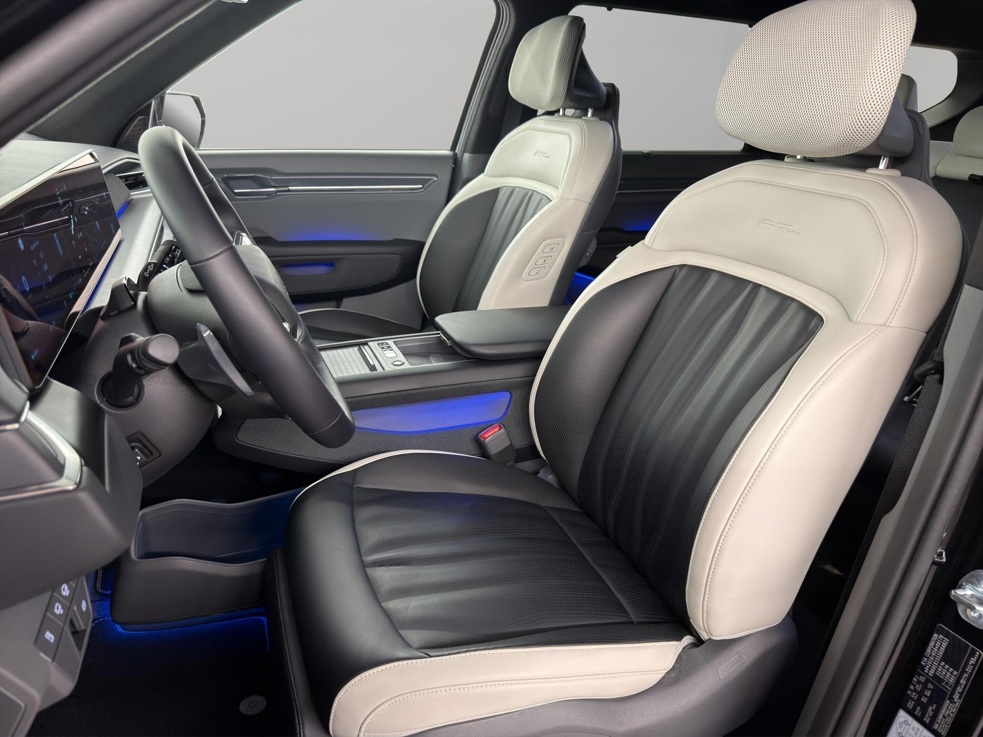 KIA EV9 99.8 kWh GT-Line 4x4-image-8