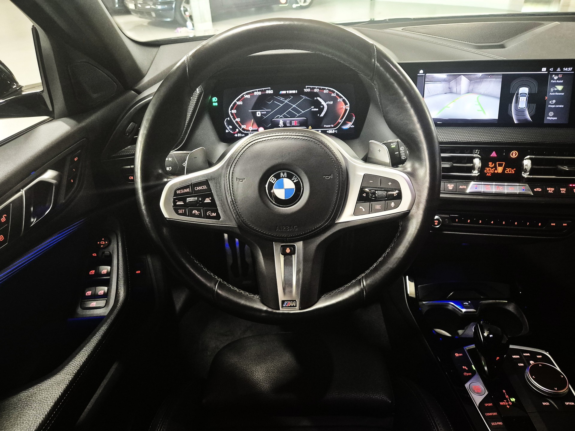 BMW M135i xDrive Steptronic-image-11