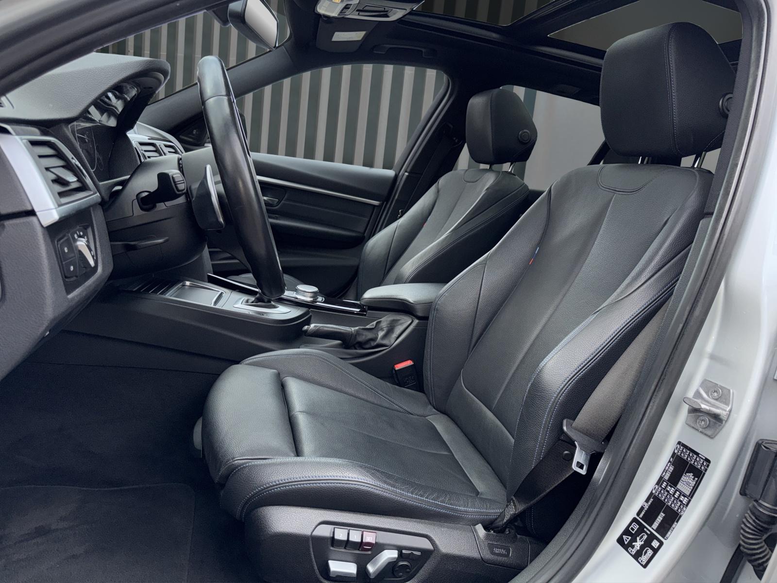 BMW 340i xDrive Touring Power & Sound Paket-image-17