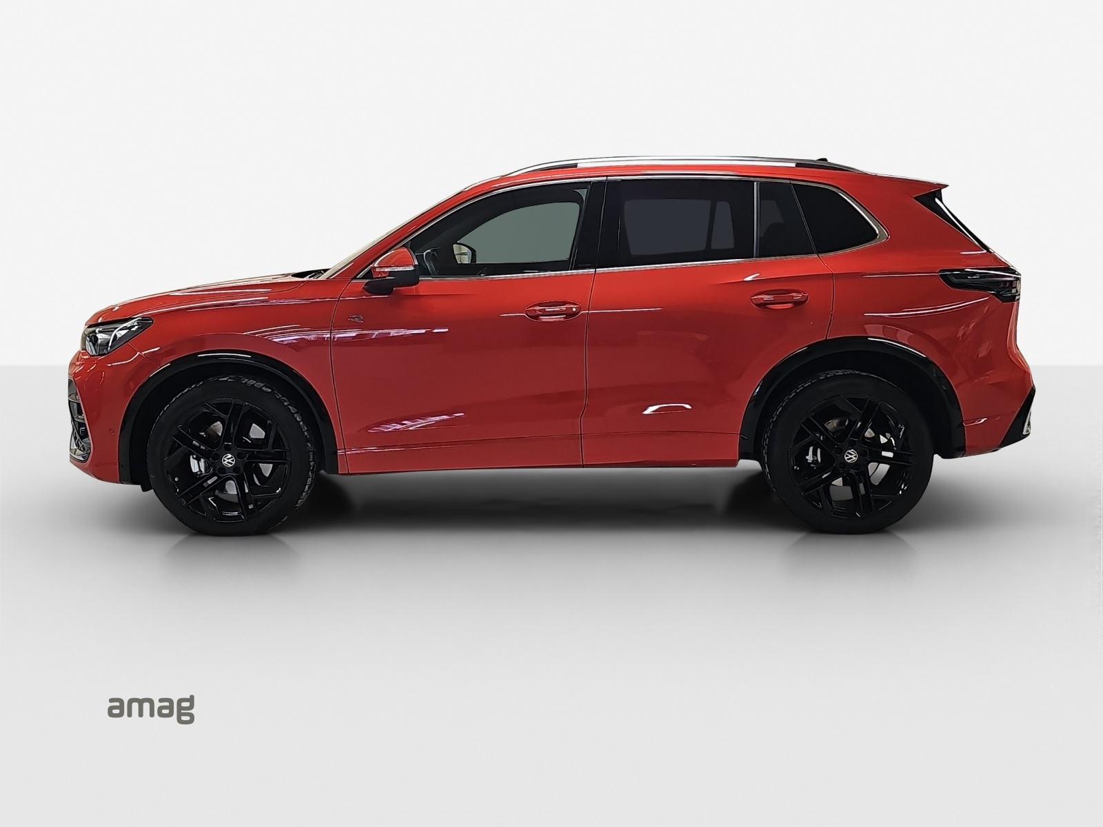 VW Tiguan 2.0 TSI DSG R-Line 4Motion-showroom-element-1