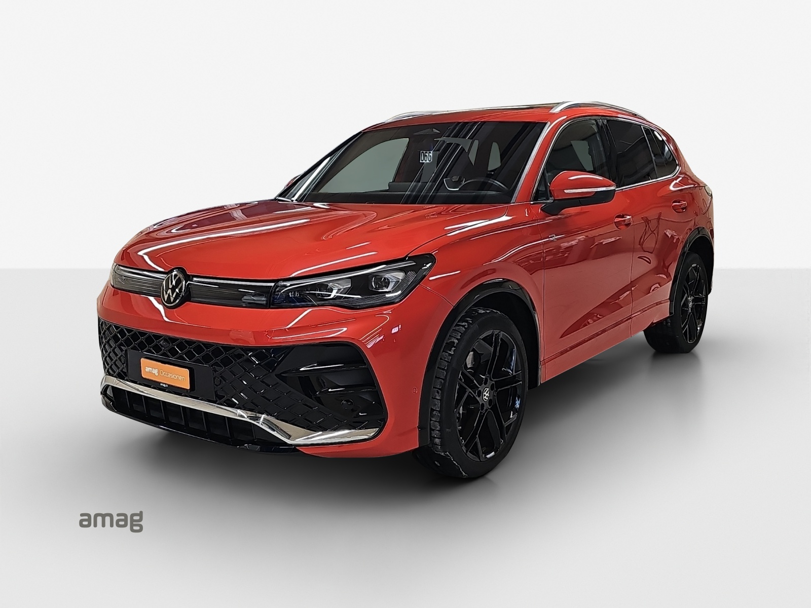 VW Tiguan 2.0 TSI DSG R-Line 4Motion
