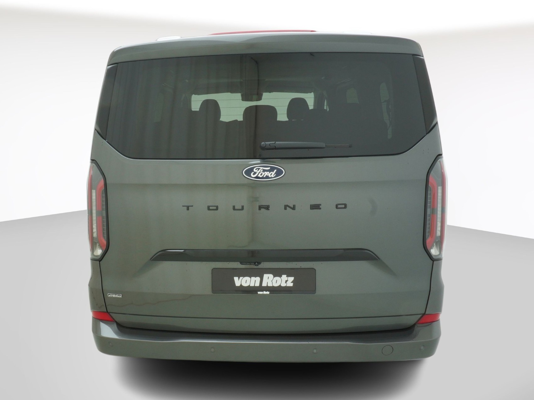 FORD Tourneo Custom L1 2.5 Plug-in-Hybrid Titanium X-showroom-element-2