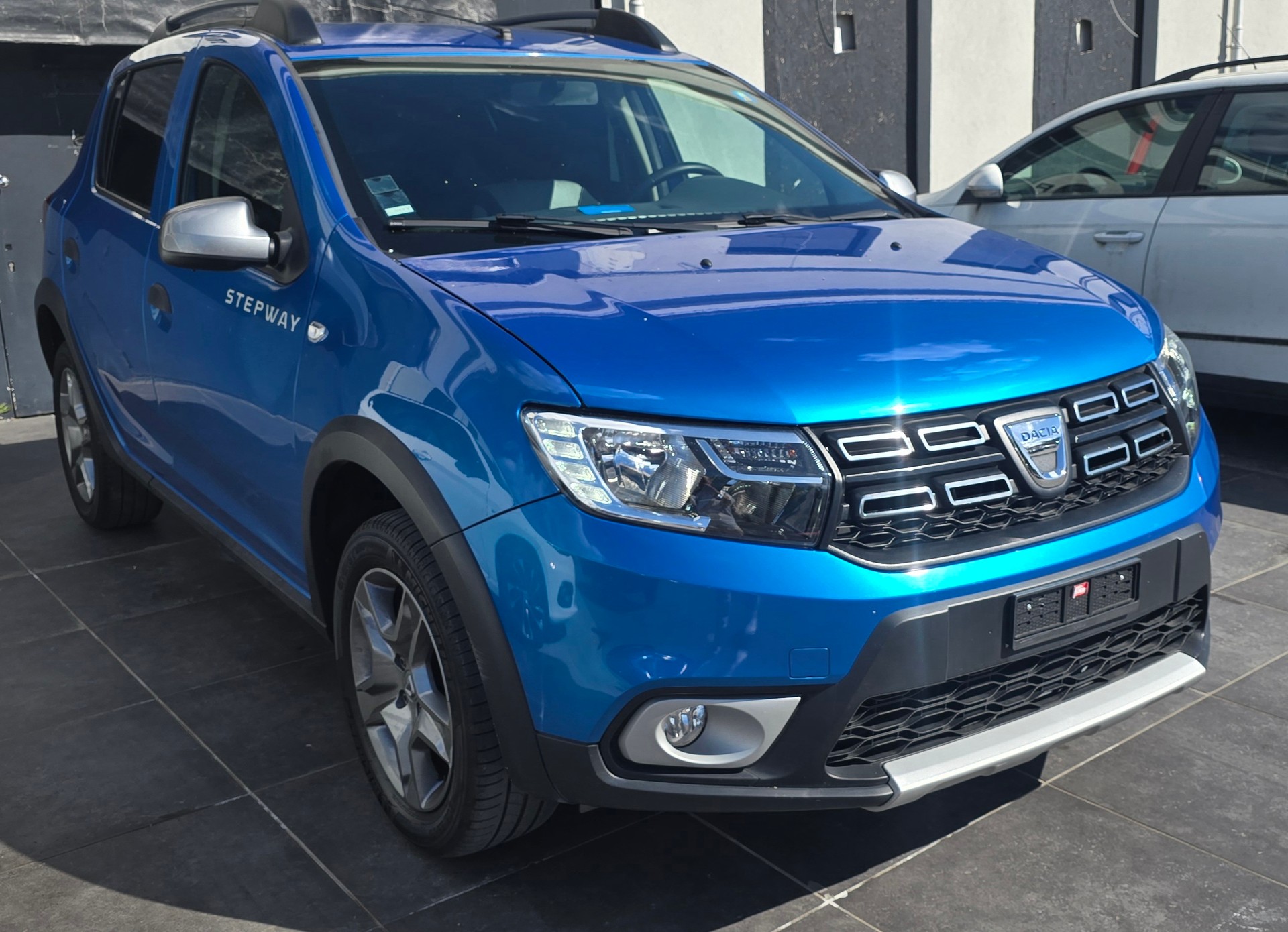 DACIA Sandero 1.0 Laureate
